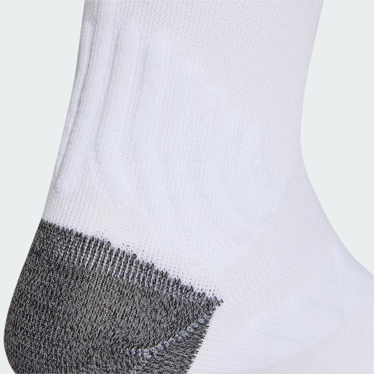 아디다스(ADIDAS) 러닝 콤피 카프 삭스 딥다이 KR8974