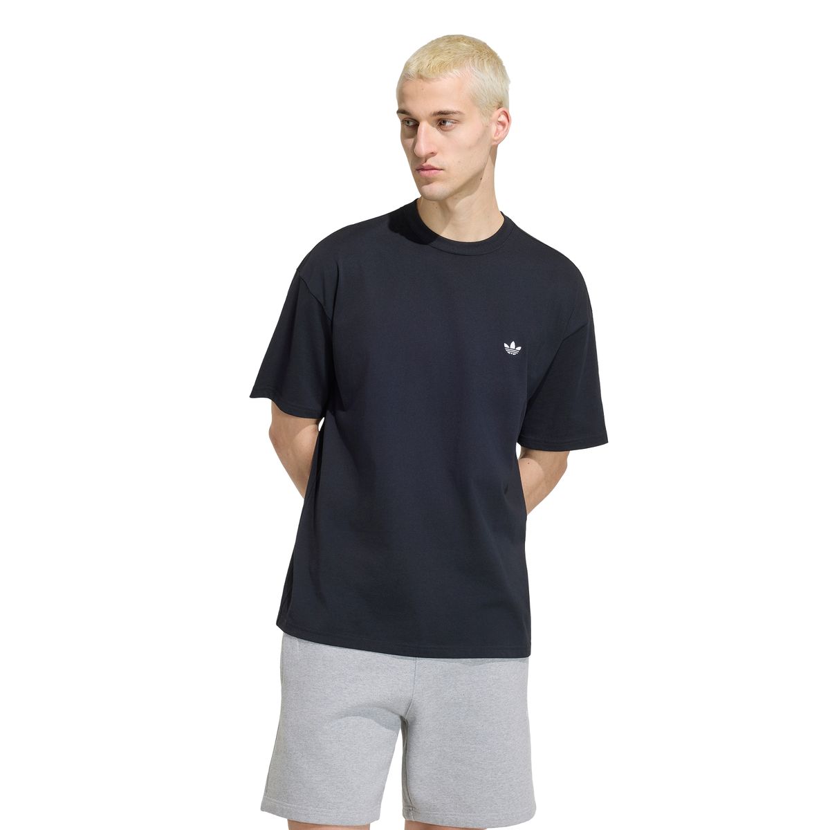아디다스(ADIDAS) 트레포일 에센셜 루즈 드롭 숄더 티 KQ8578