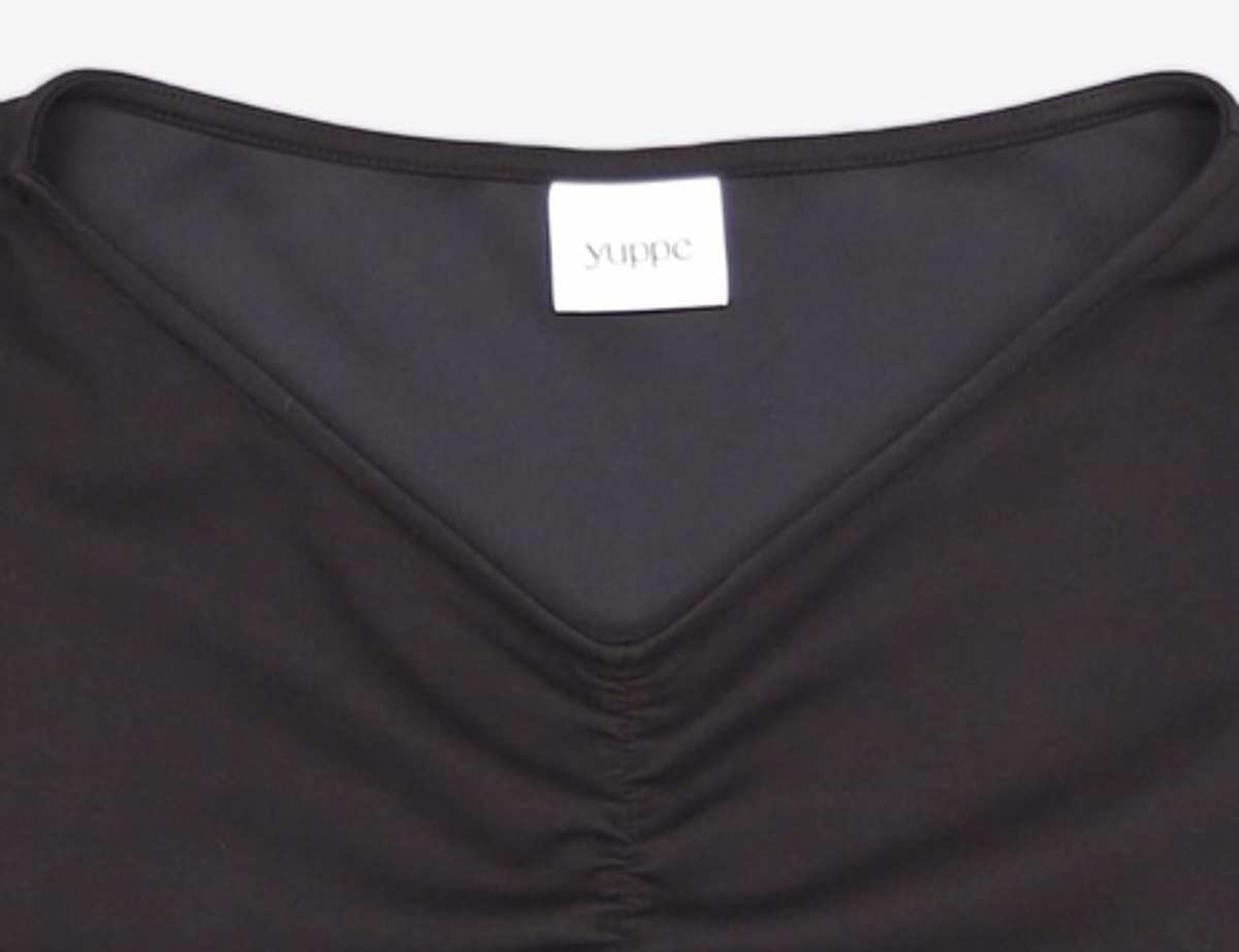 엽페(YUPPE) 긴소매 티셔츠 FREE