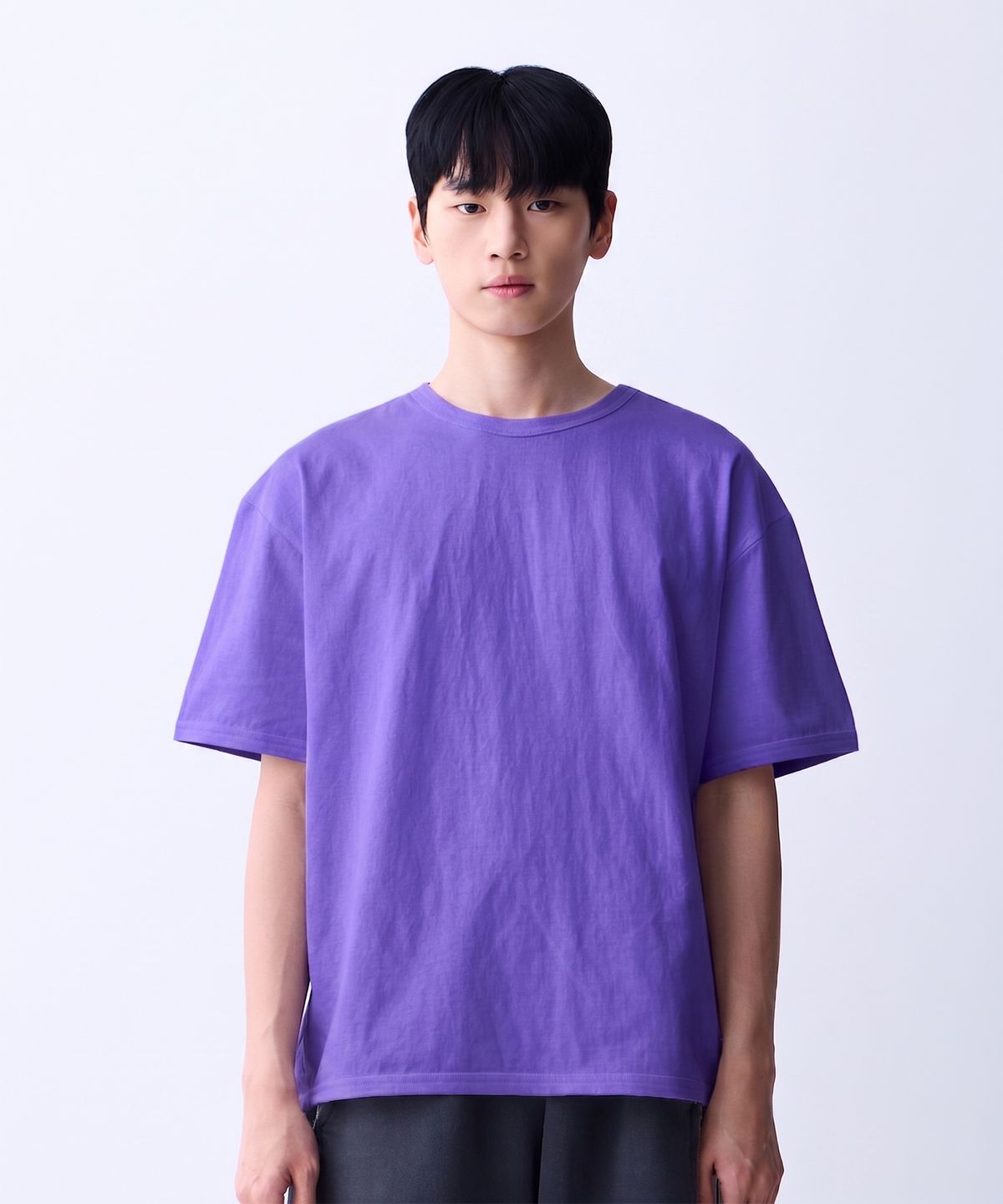 에이던엠(ADERNM) 더블 스티치 넥바인딩 미니멀 티셔츠 퍼플