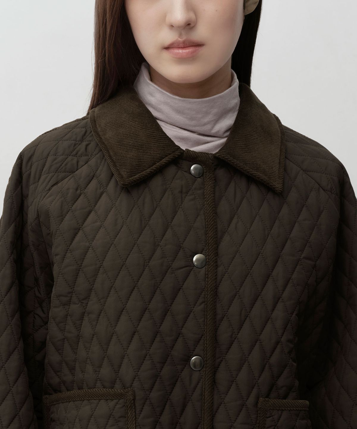 무신사 스탠다드 우먼(MUSINSA STANDARD WOMAN) 우먼즈 다이아몬드 퀼티드 재킷 [브라운]