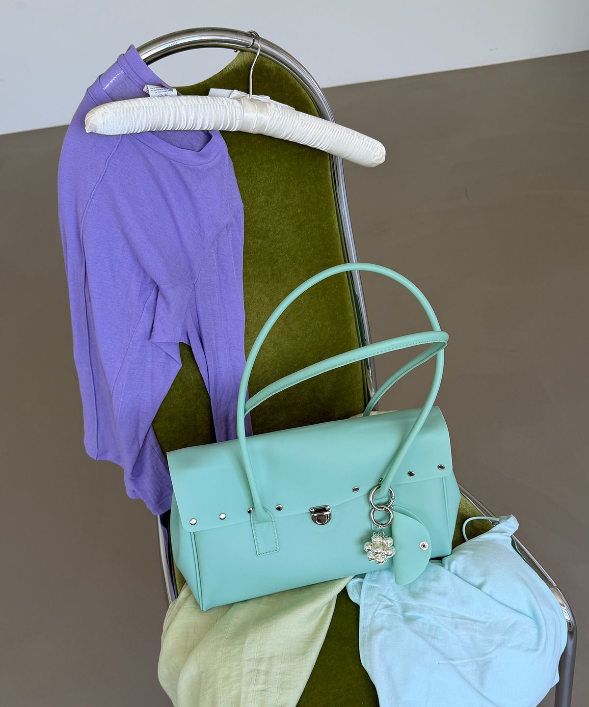 크리스틴프로젝트(CHRISTINE PROJECT) [선글라스 백참 증정]STUD JELLY SHOULDER BAG(MINT)