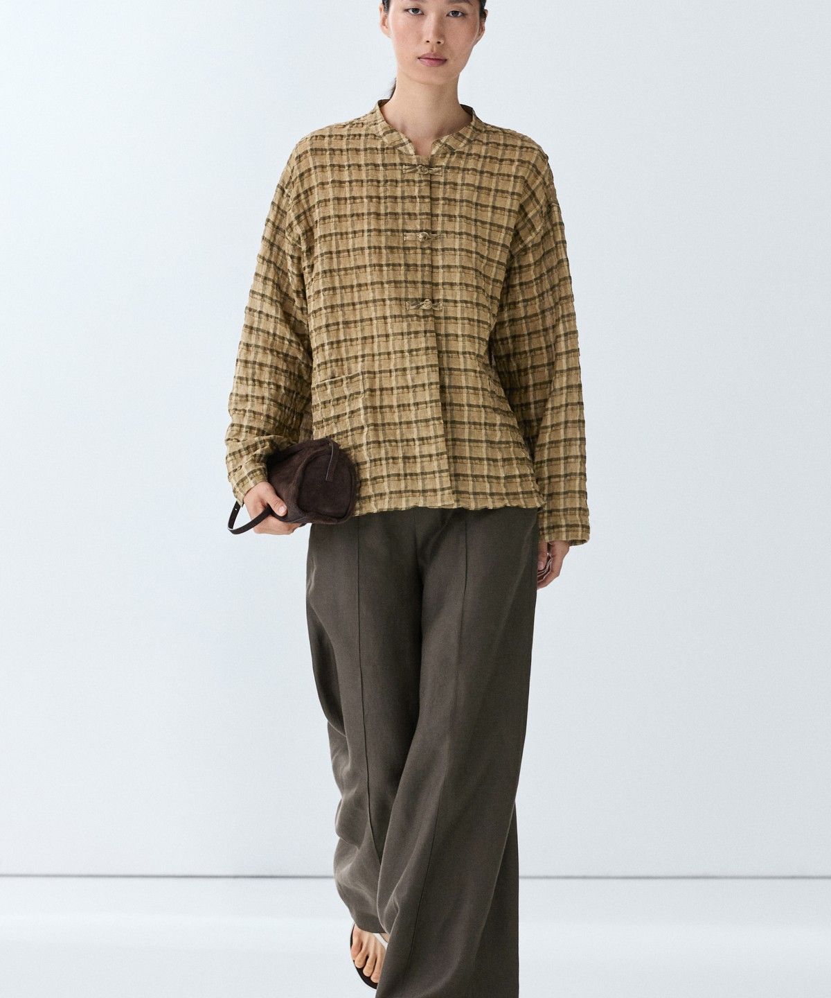 마시모두띠(MASSIMO DUTTI) 체크 디테일 플루이드 셔츠