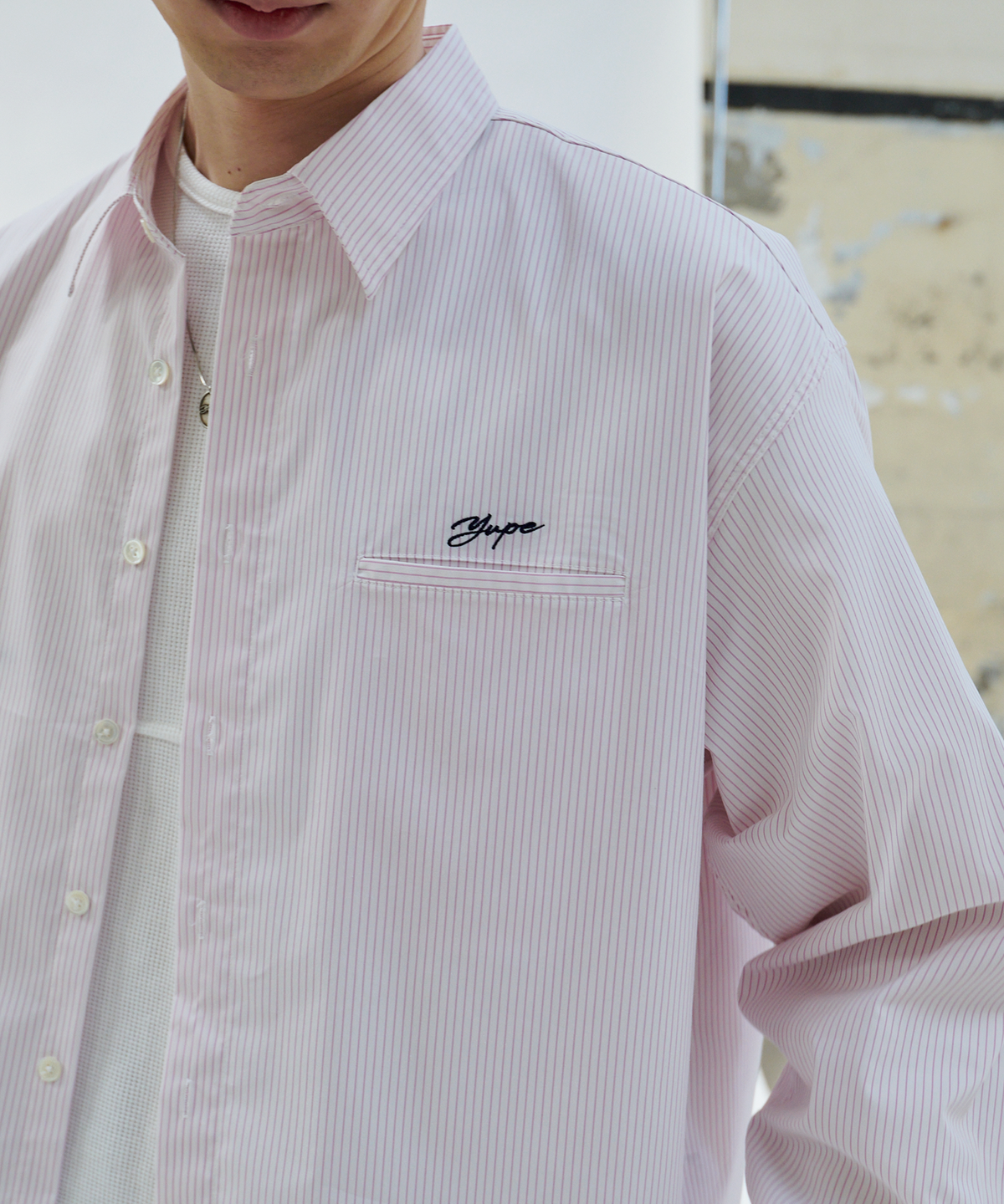 유프(YUPE) Stripe Crop Shirts - Pink