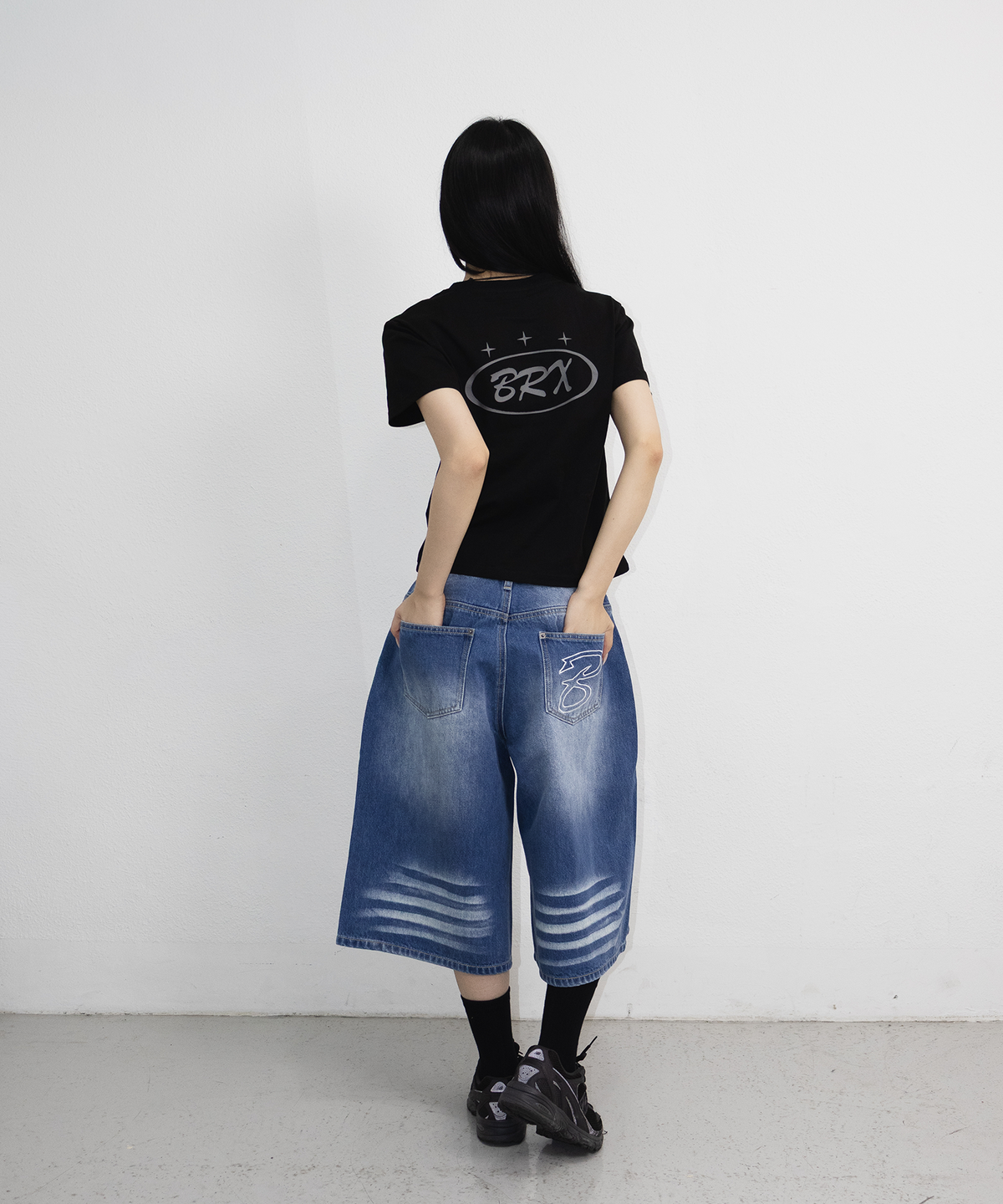 본엑스(BORNX) B Demim Bermuda Pants (Blue)