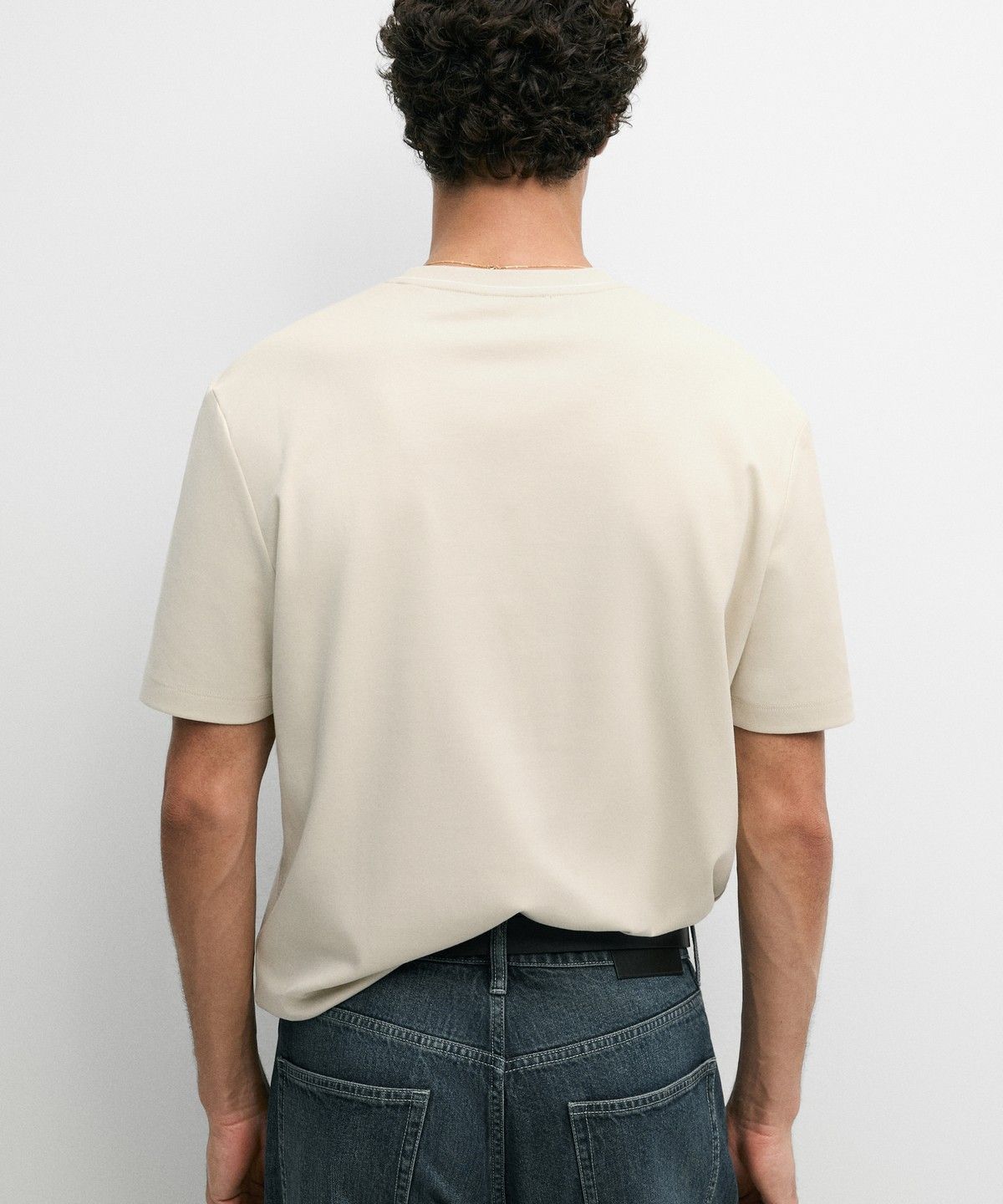 마시모두띠(MASSIMO DUTTI) 배색 라운드넥 반팔 티셔츠