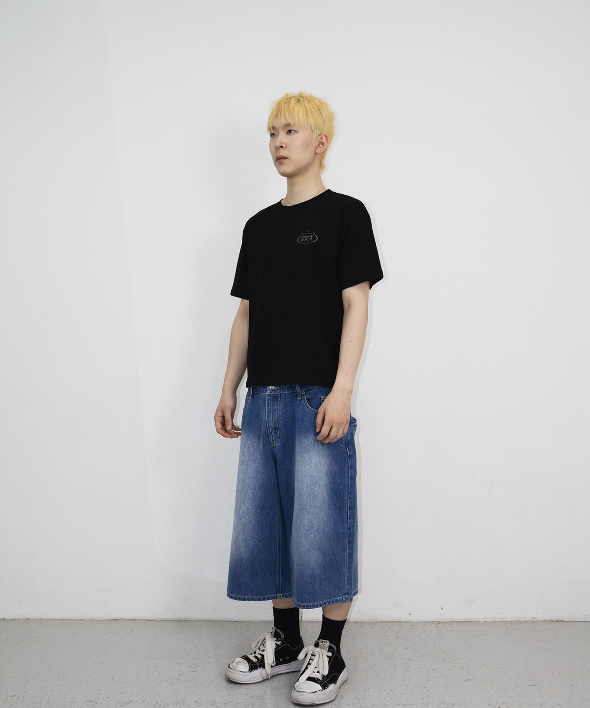 본엑스(BORNX) 3Star Demim Bermuda Pants (Blue)