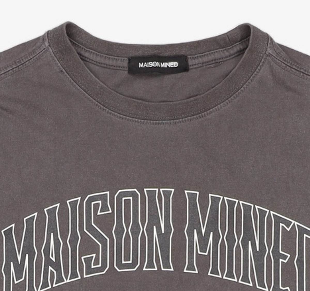 메종미네드(MAISON MINED) MINED UNIVERSITY HALF T CHARCOAL S