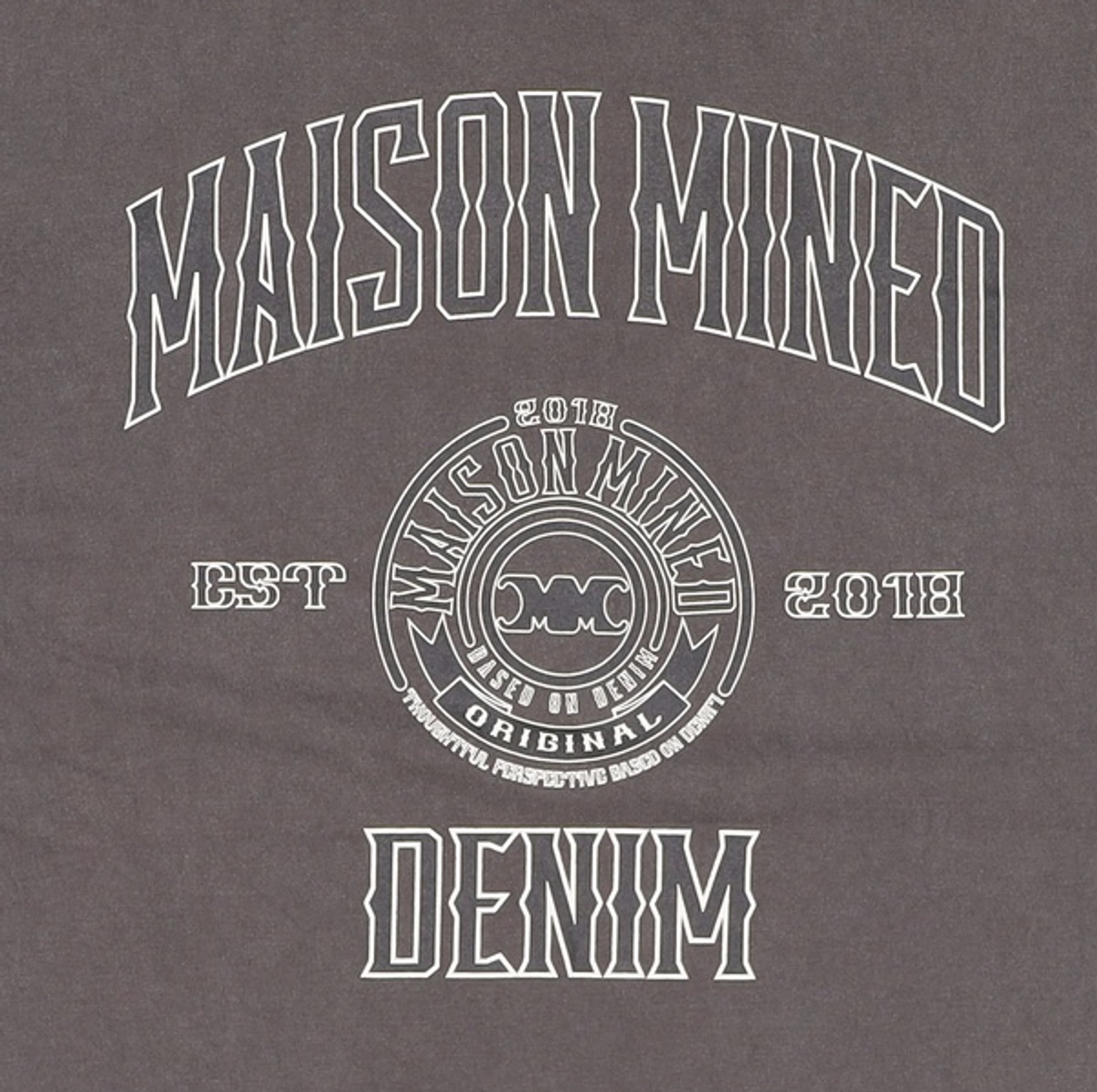 메종미네드(MAISON MINED) MINED UNIVERSITY HALF T CHARCOAL S