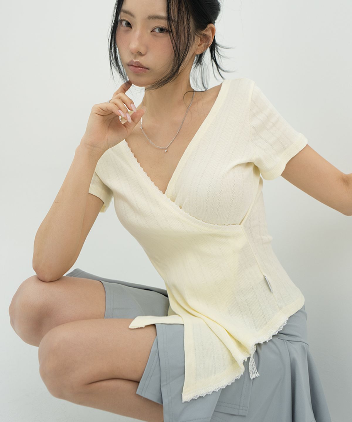비피피(BFEEP) Garden Lace Wrap Top_LEMON