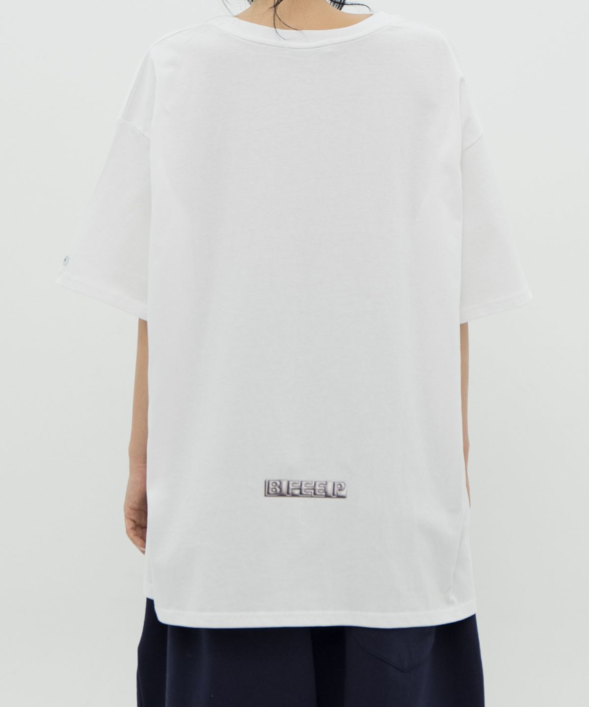 비피피(BFEEP) 3D SILVER LOGO TEE_ WHITE