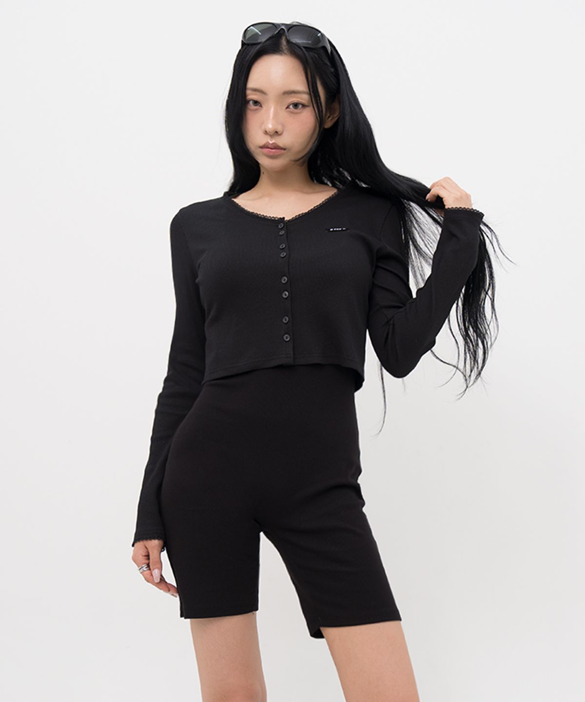 비피피(BFEEP) DOUBLE BUTTON LACE CARDIGAN_BLACK