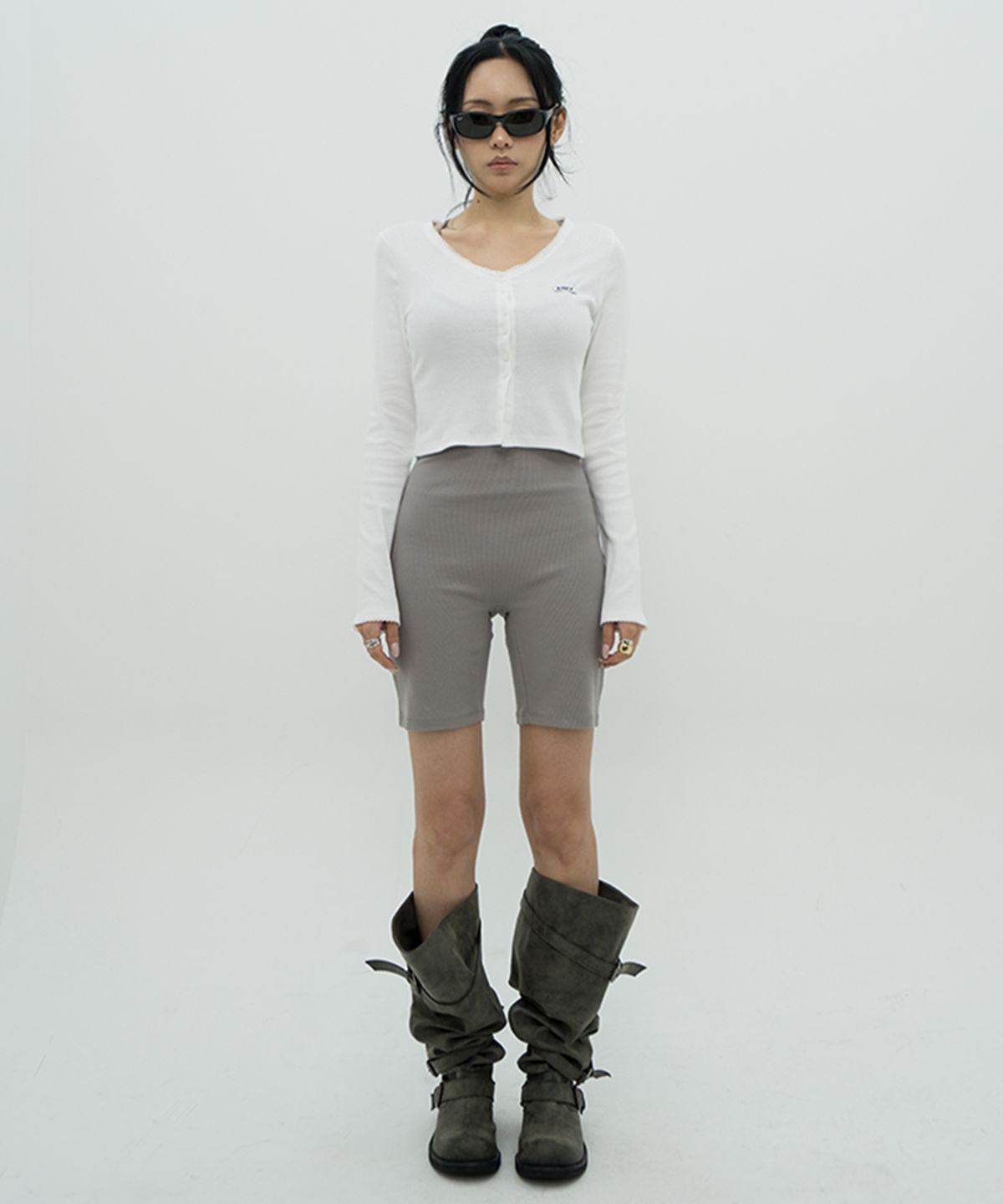 비피피(BFEEP) DOUBLE BUTTON LACE CARDIGAN_WHITE