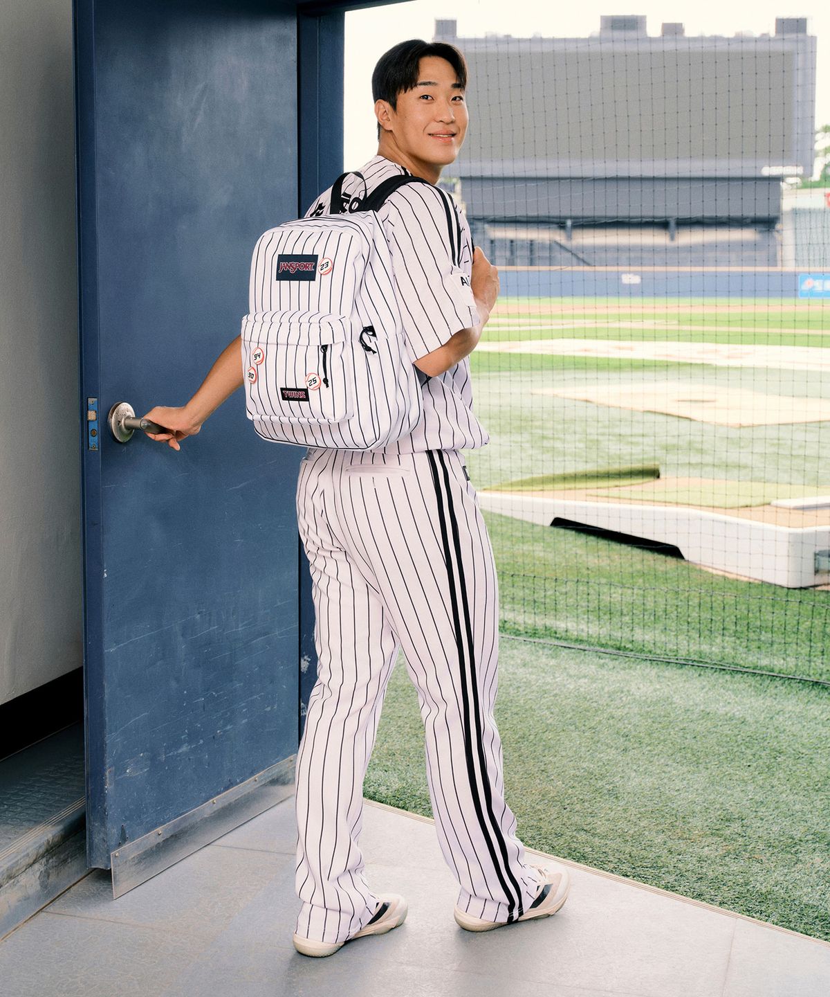 잔스포츠(JANSPORT) 잔스포츠 X LG TWINS 슈퍼브레이크 STRIPE