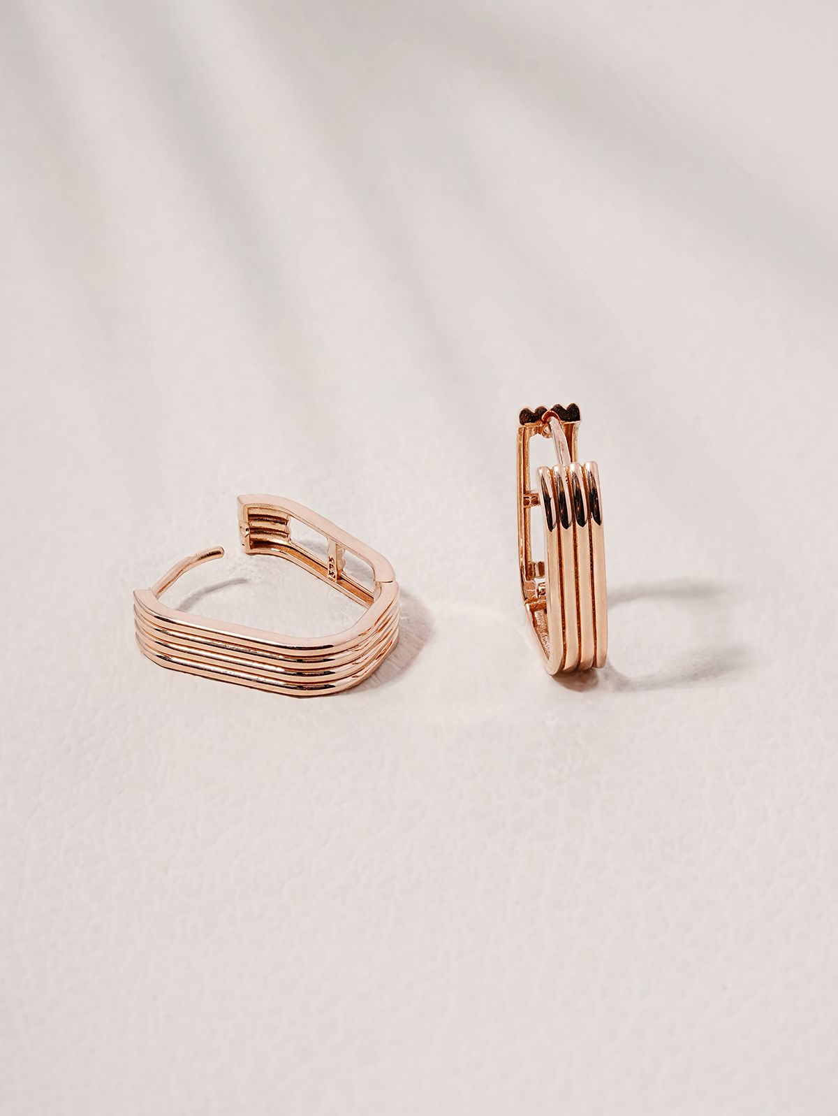 미니멀피어싱(MINIMALPIERCING) 14K 18K 레이어 스퀘어 원터치 링 귀걸이