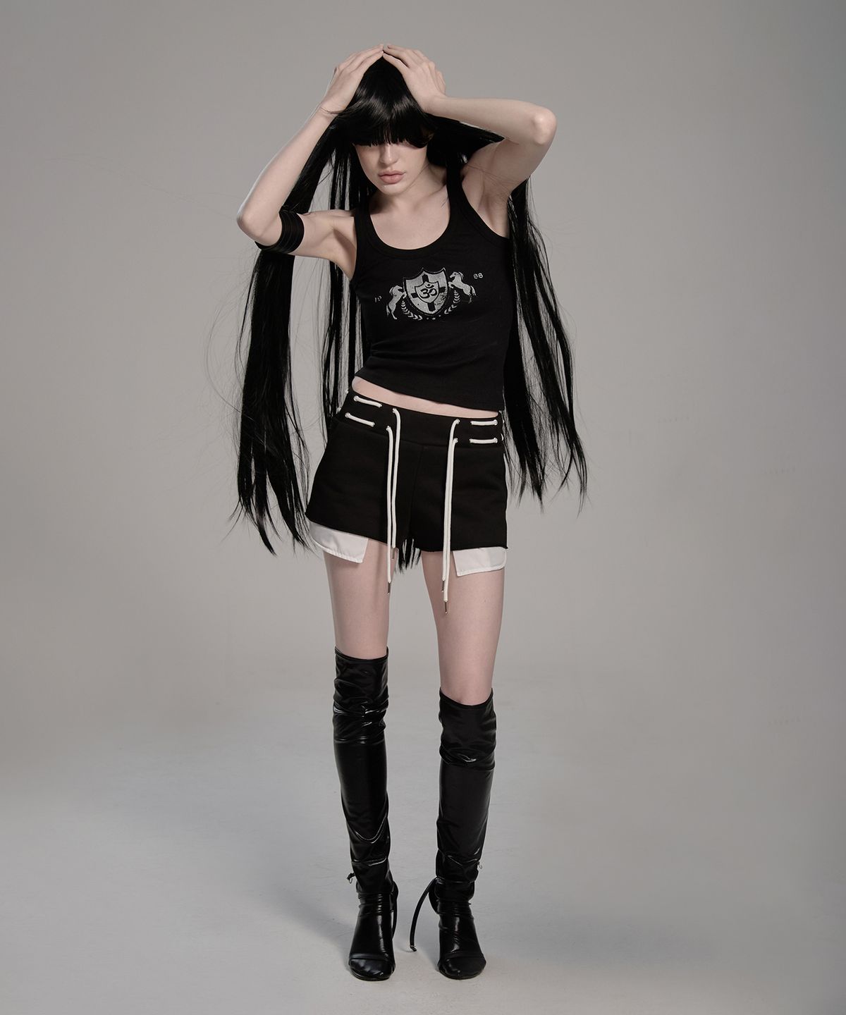 피아체(PIARCHE) BASIC SLEEVELESS