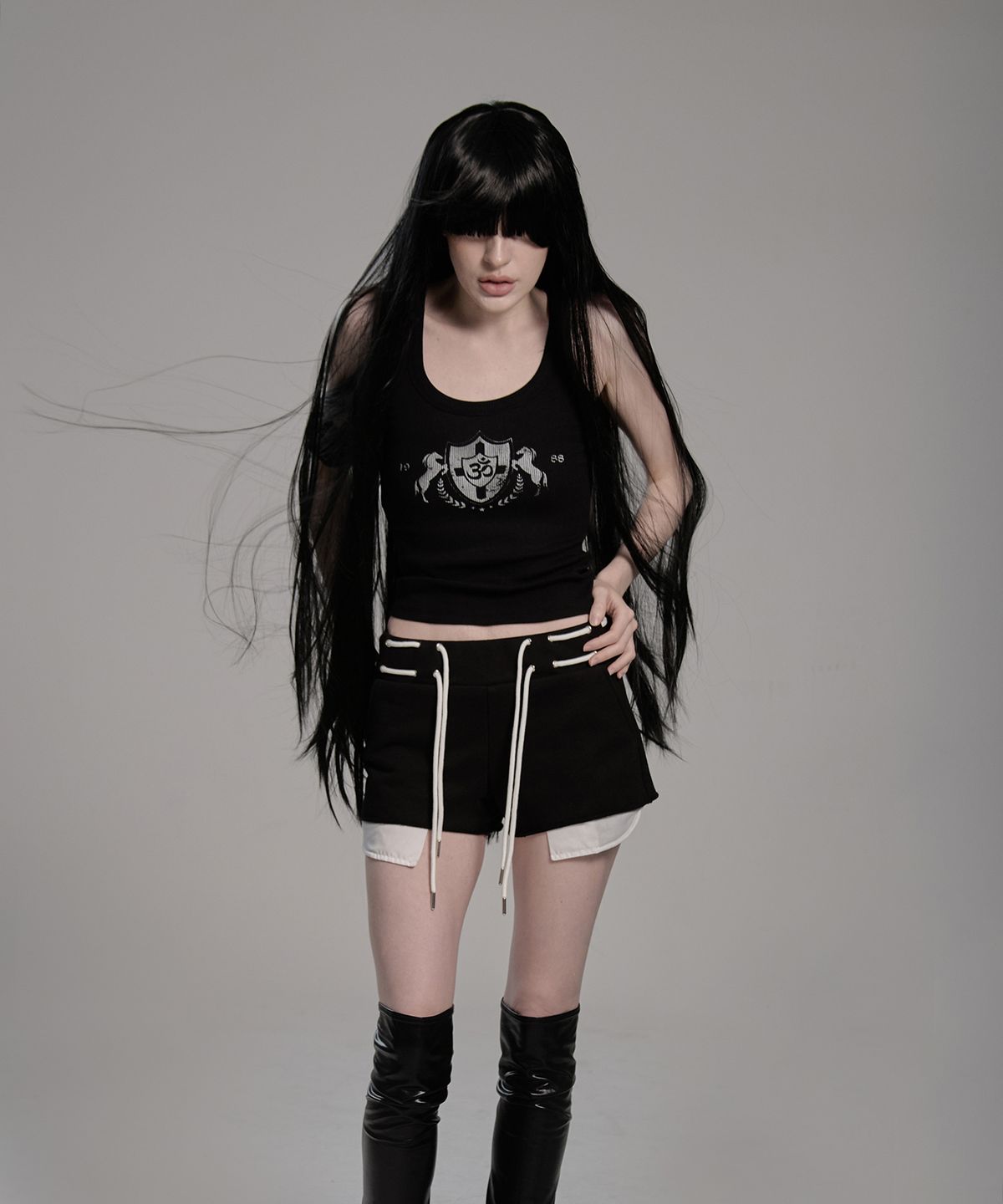 피아체(PIARCHE) BASIC SLEEVELESS