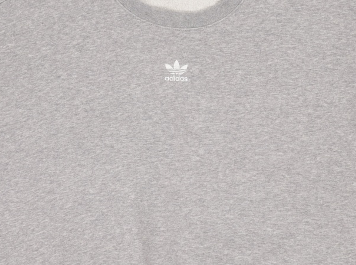 아디다스(ADIDAS) 에센셜 스웨트셔츠 W - 그레이 / HF7478 S