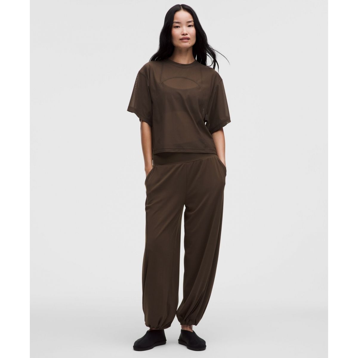 룰루레몬(LULULEMON) 스트레치 메쉬 릴랙스 핏 티셔츠  WALC