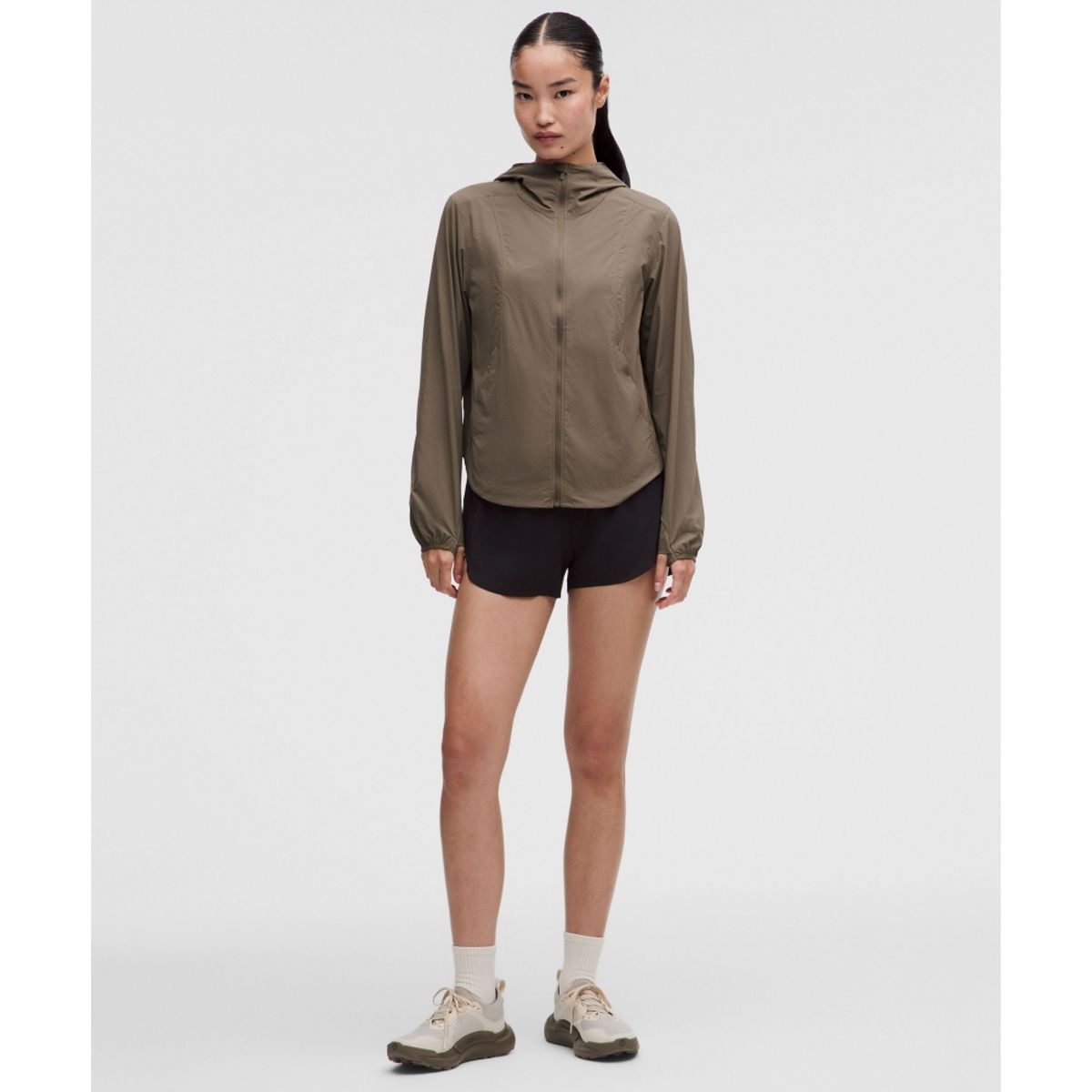 룰루레몬(LULULEMON) UV 프로텍티브 벤틸레이티드 패커블 재킷  NOMD