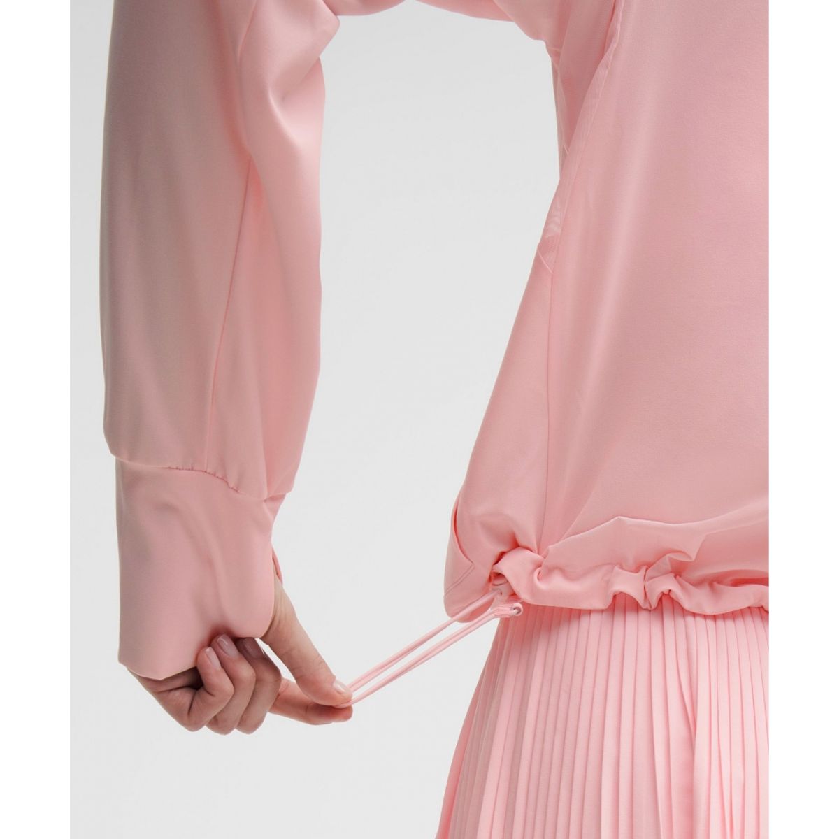 룰루레몬(LULULEMON) 라이트웨이트 스트레치 UV 프로텍티브 재킷  PIAR