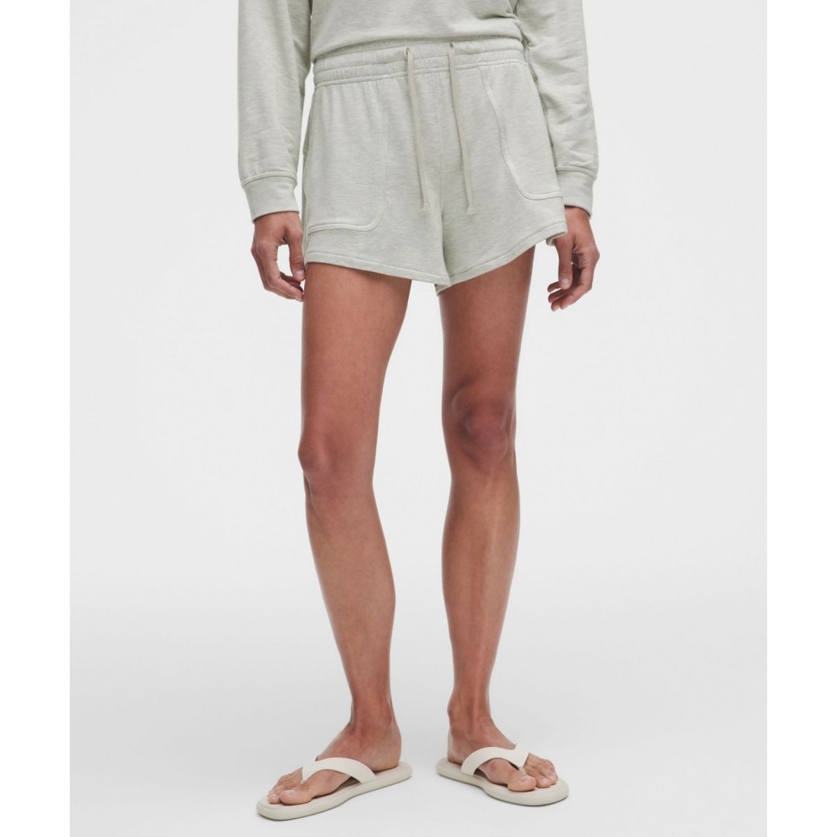 룰루레몬(LULULEMON) 비캄 미드라이즈 쇼츠 3inch *업데이트 패브릭  MADW