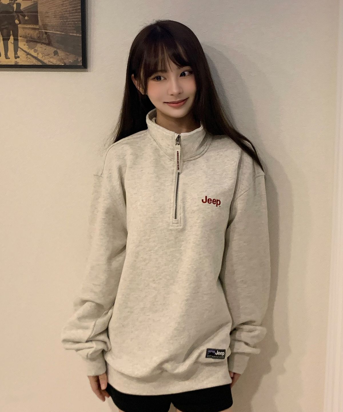 지프(JEEP) [360g] M-Logo 반집업 맨투맨 (JR5TSU838MR)