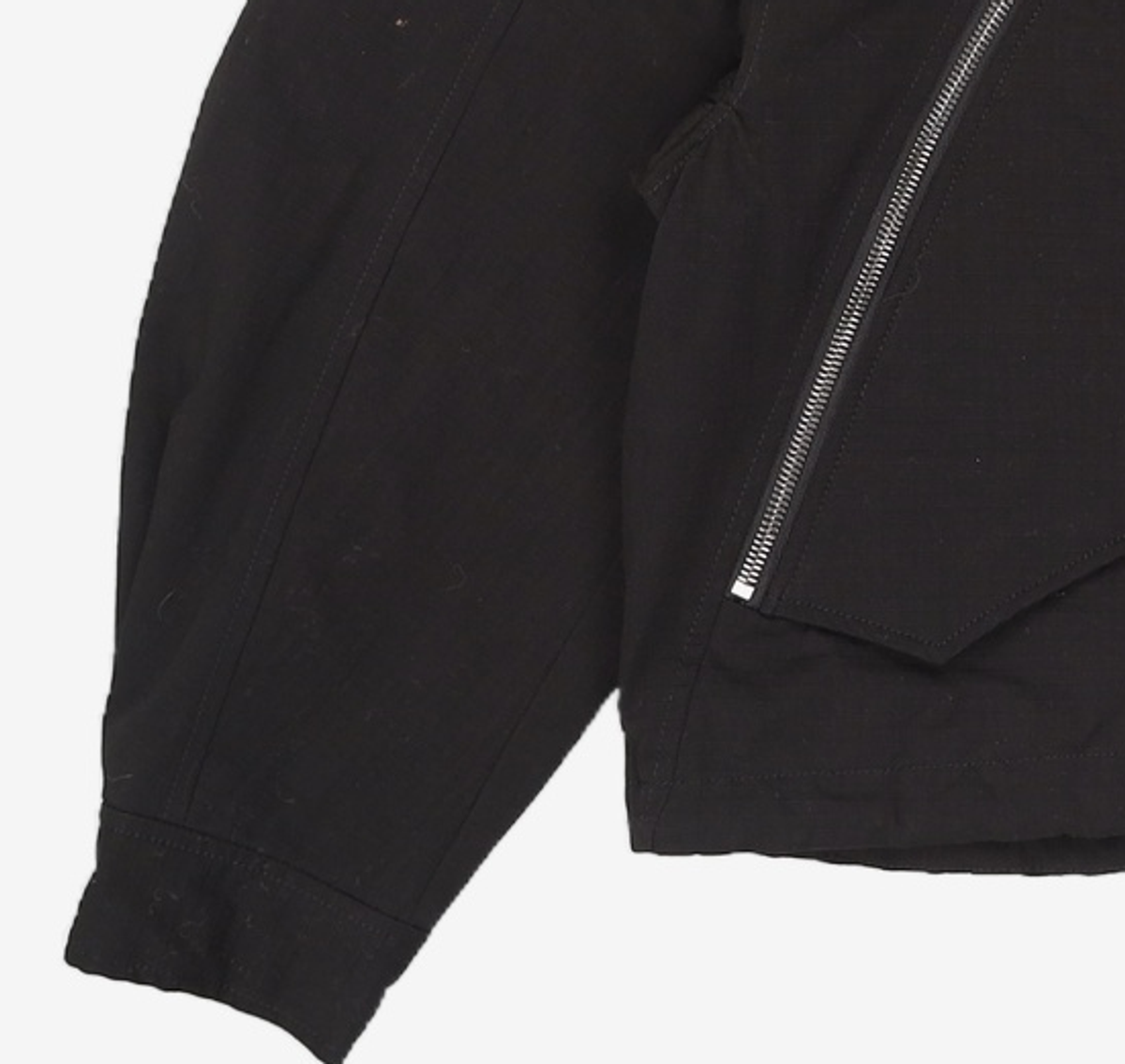 메종미네드(MAISON MINED) INCISION DOUBLE HIGHNECK JUMPER BLACK S