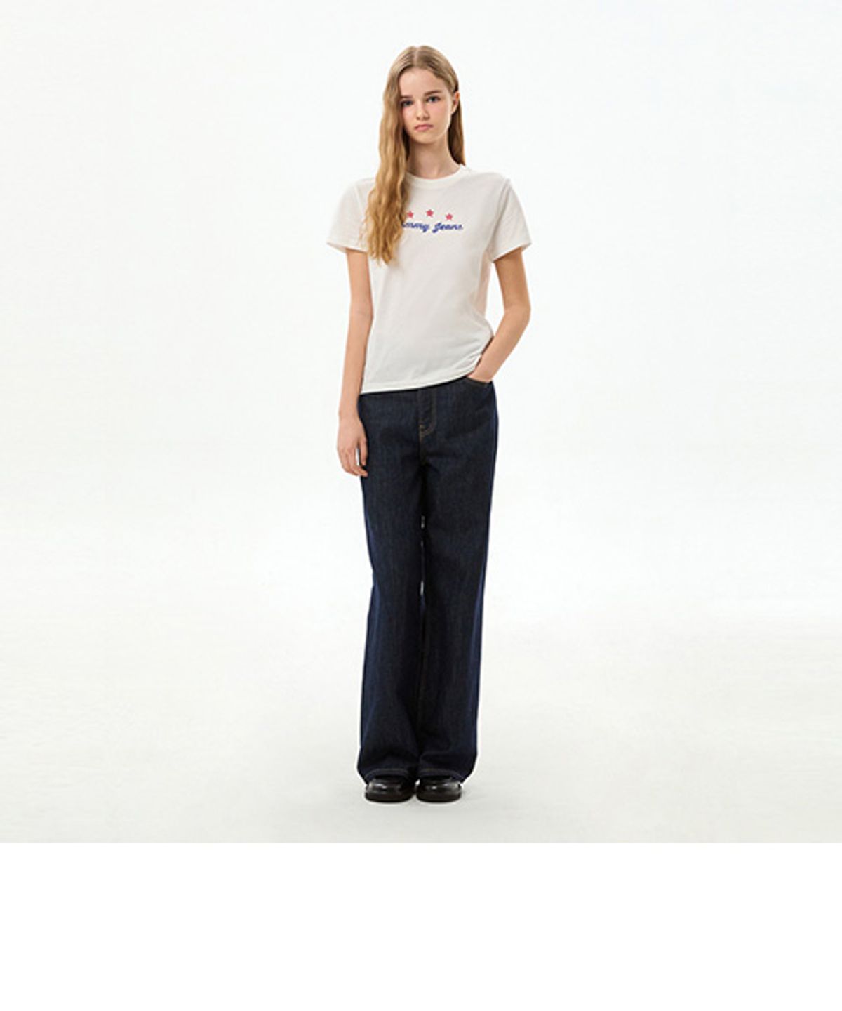 타미진스(TOMMY JEANS) 레귤러 핏 노벨티 스타 티셔츠 (T32G6TTO20TWT1YBL)
