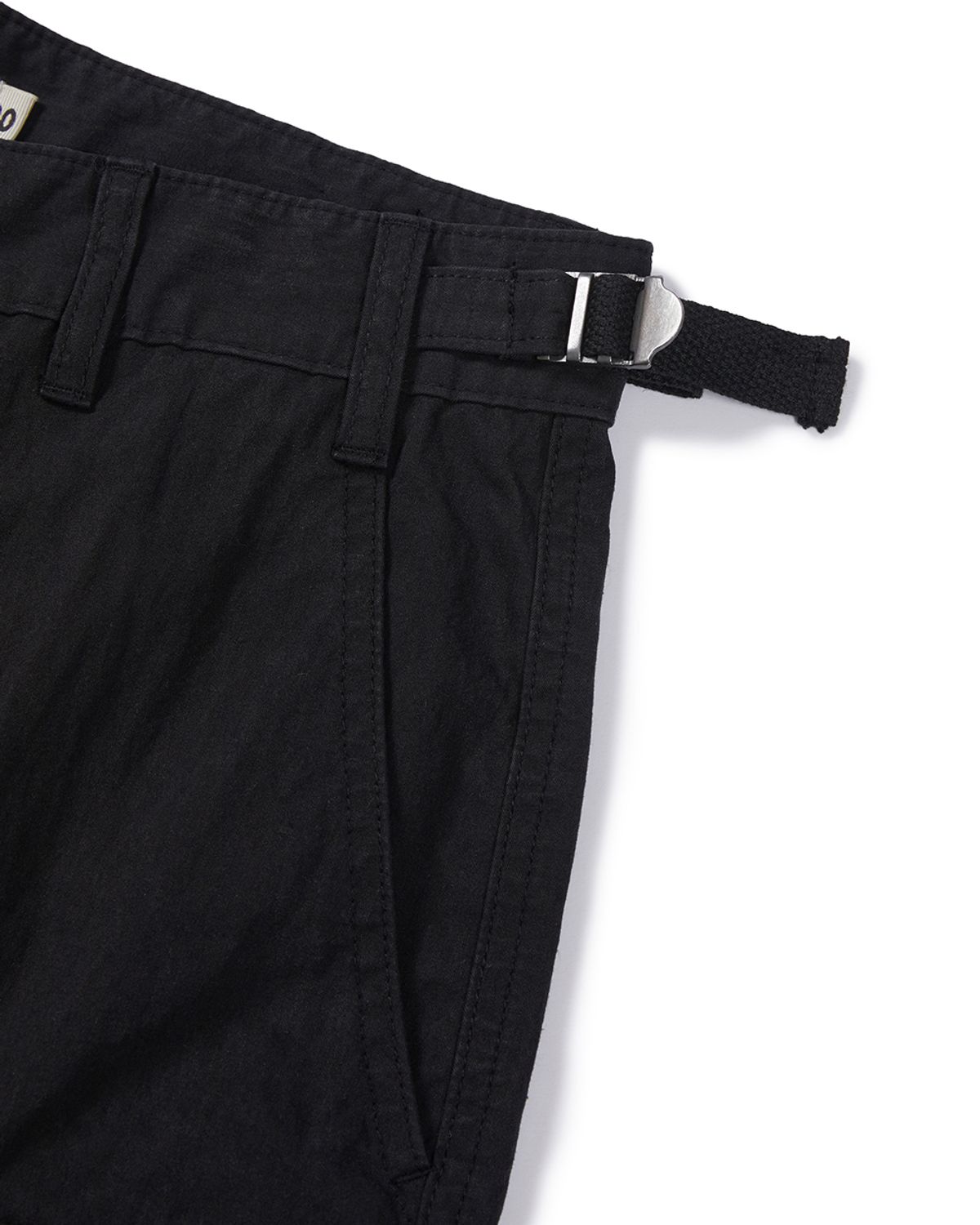 카락터(KARACTOR) Issue cargo shorts / Black