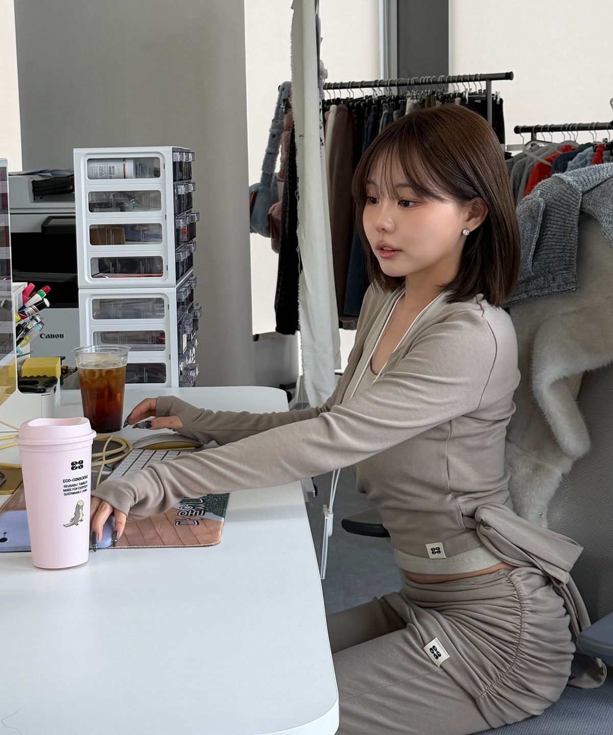 키시닝(KISYNING) Yoga Flow Wrap Cardigan (Sand Beige)