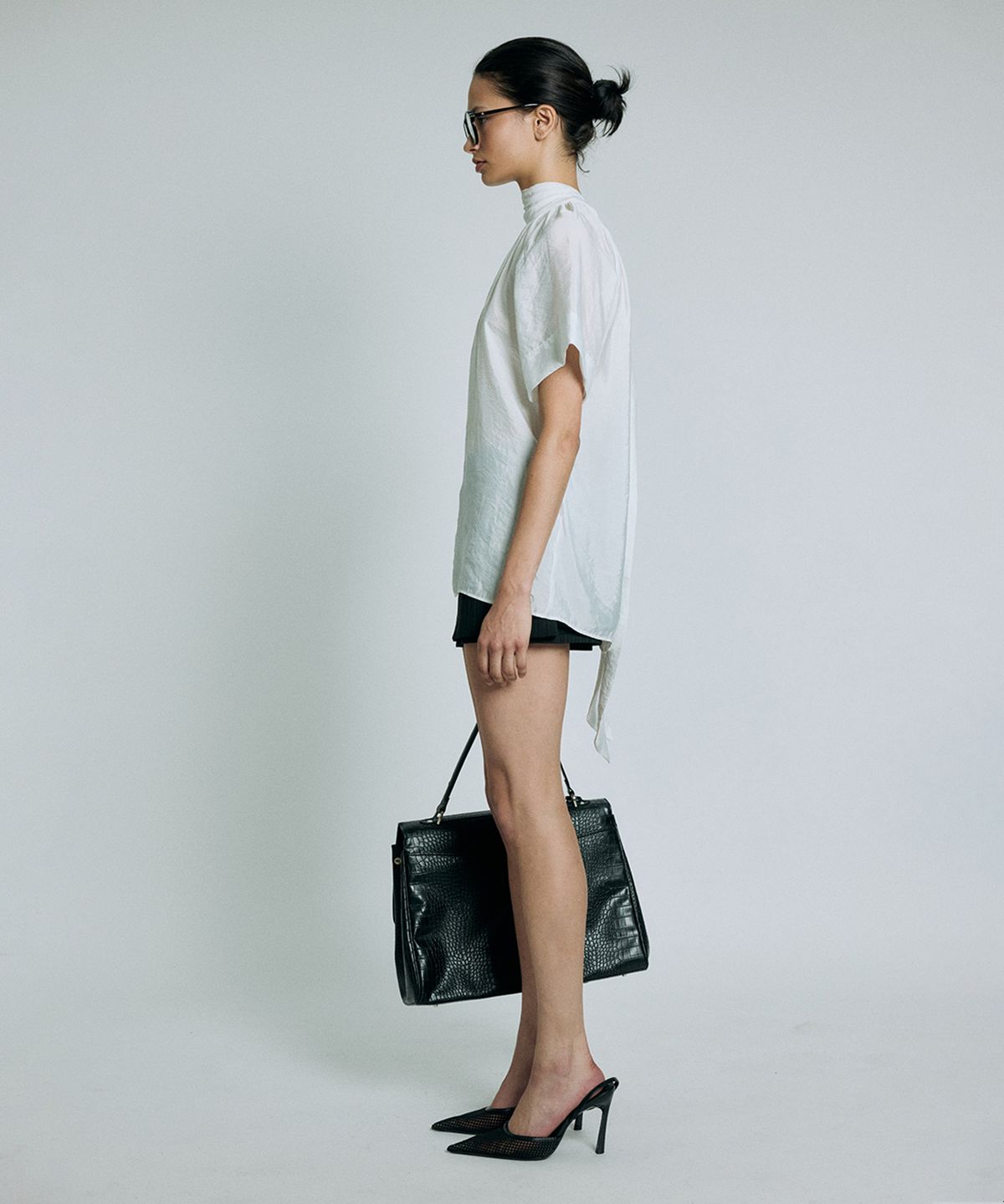 프로젝트 웨이브(PROJECT WAVE) Reset Tie Blouse (3COLOR)