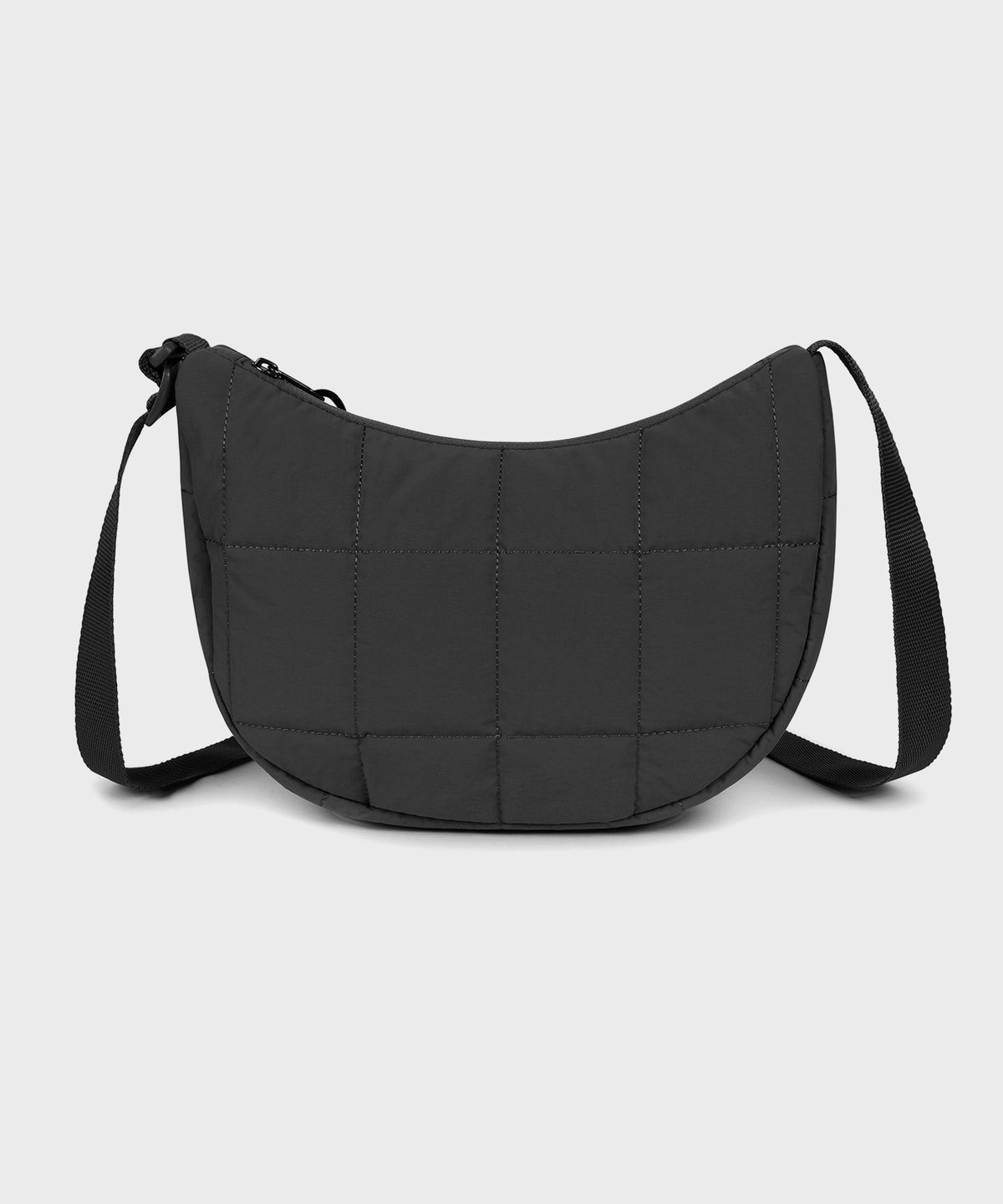 이스트팩(EASTPAK) 하프문백 Puff Checks Black