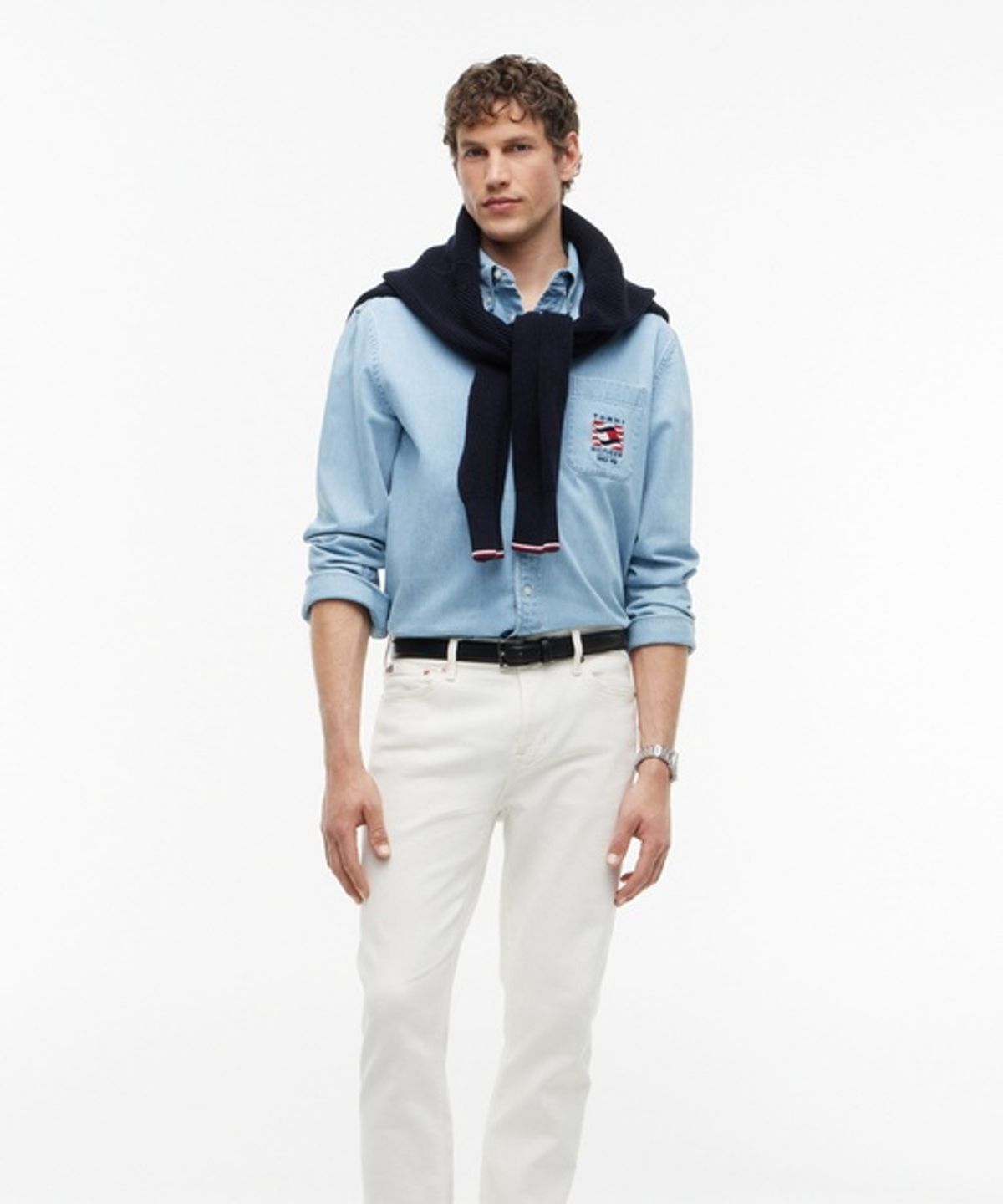 타미힐피거(TOMMY HILFIGER) 코튼 클래식 핏 데님 셔츠 (T12G6WSH310MT11AA)