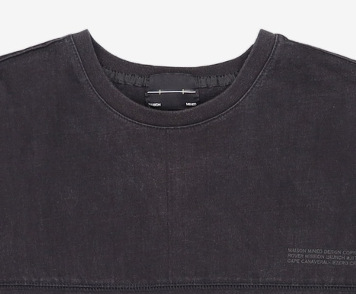 메종미네드(MAISON MINED) SPECIAL PATCH HALF T BLACK M