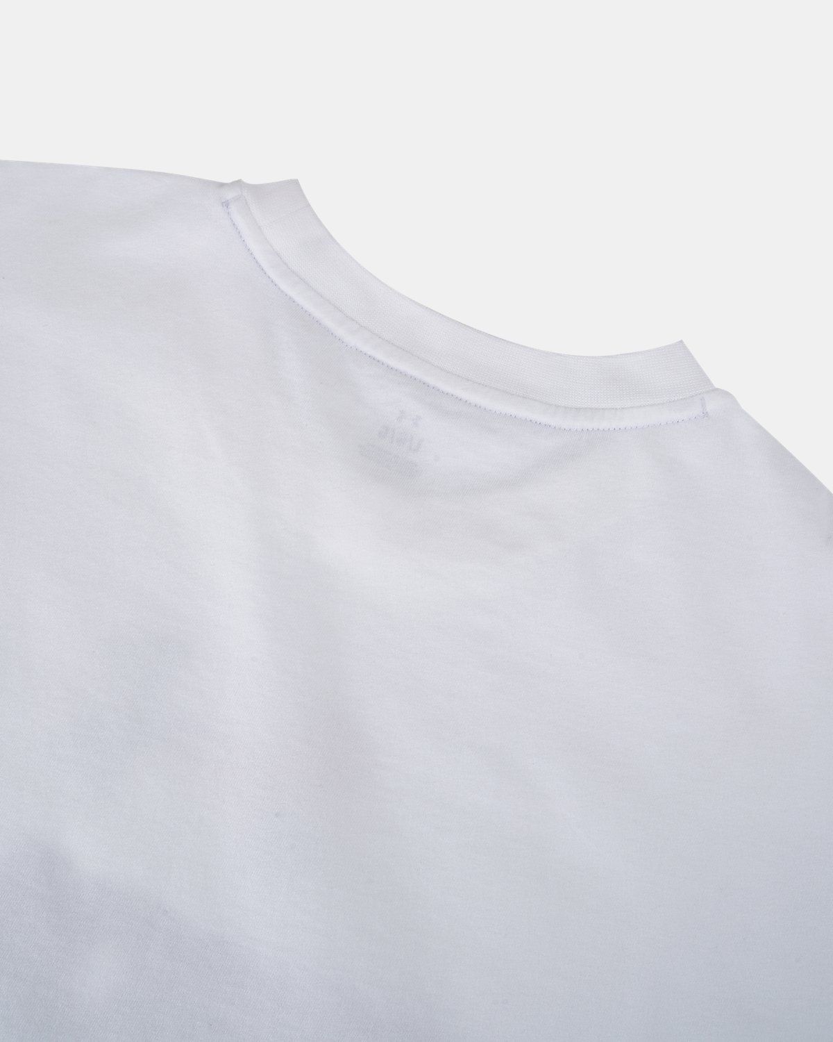 언더아머(UNDERARMOUR) APAC 서울 플래그 시티 티6018612-100