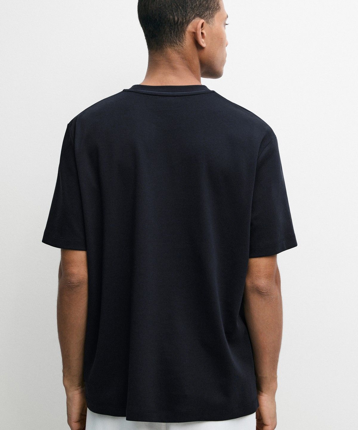 마시모두띠(MASSIMO DUTTI) 배색 라운드넥 반팔 티셔츠
