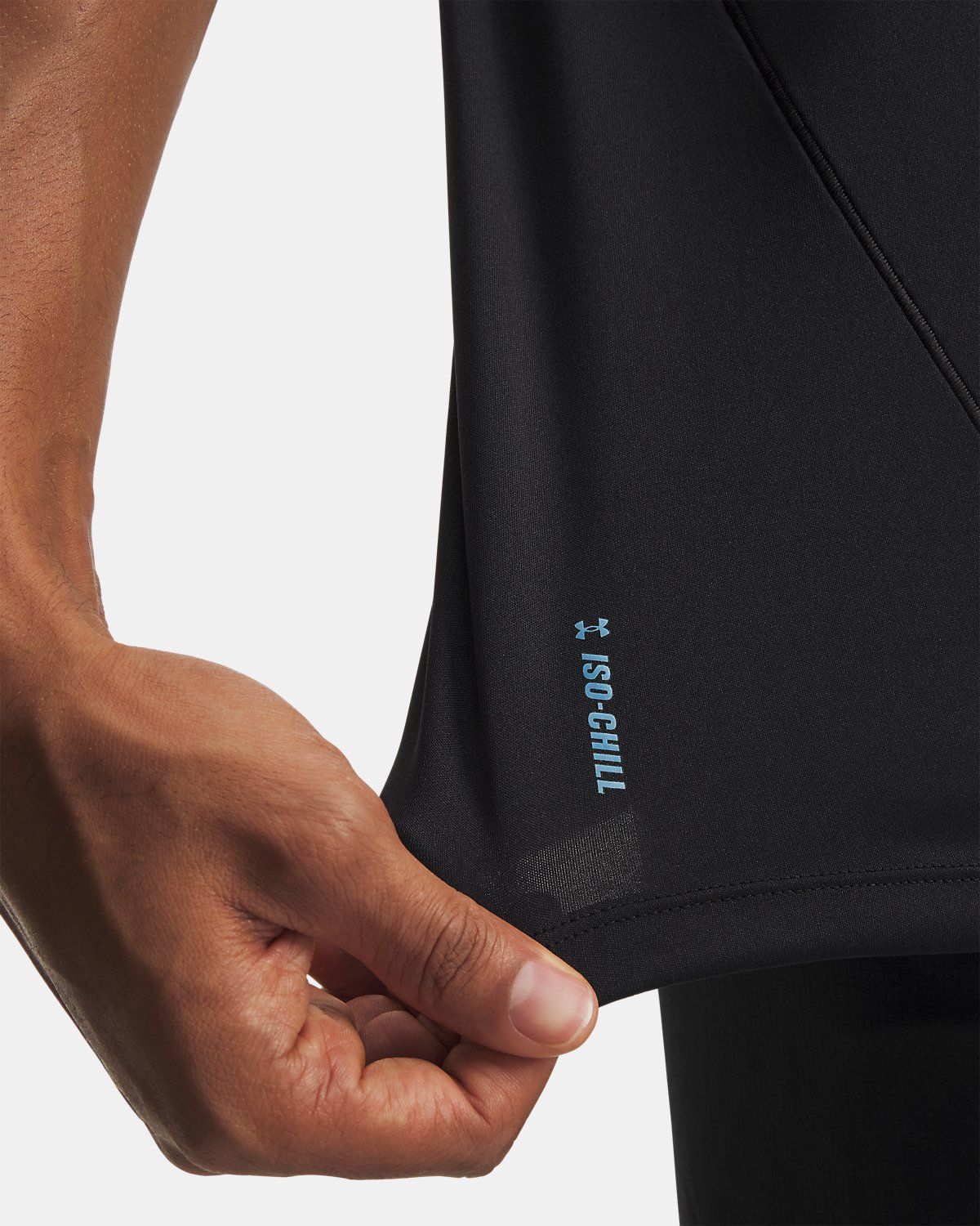 언더아머(UNDERARMOUR) UA Explor 아이소-칠 UPF6009206-001
