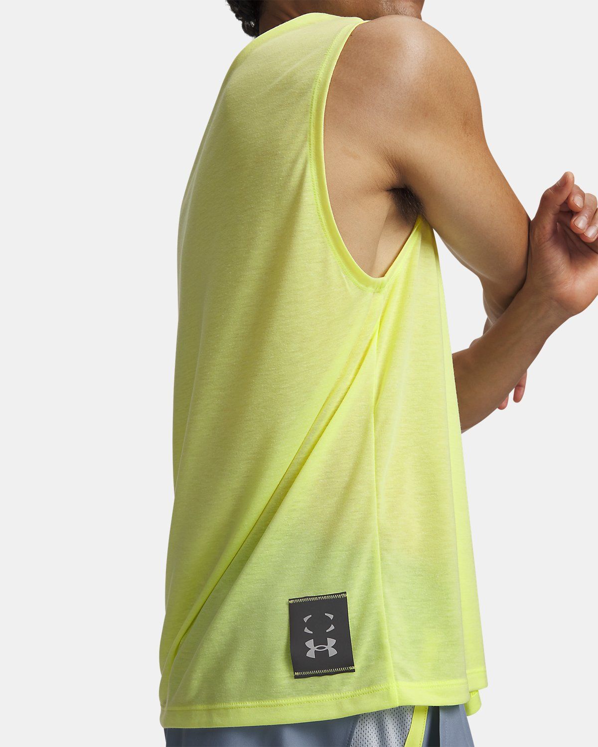 언더아머(UNDERARMOUR) UA 헤일로 런 에어리스6016481-727