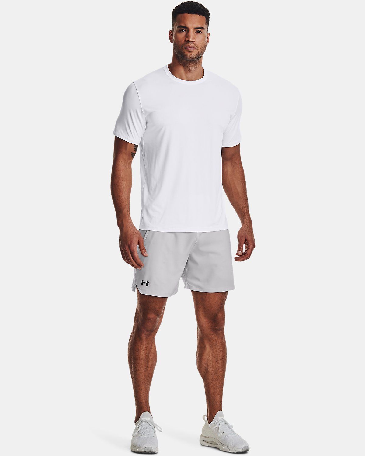언더아머(UNDERARMOUR) 남성 UA 배니시 우븐 6인치 쇼츠1373718-014