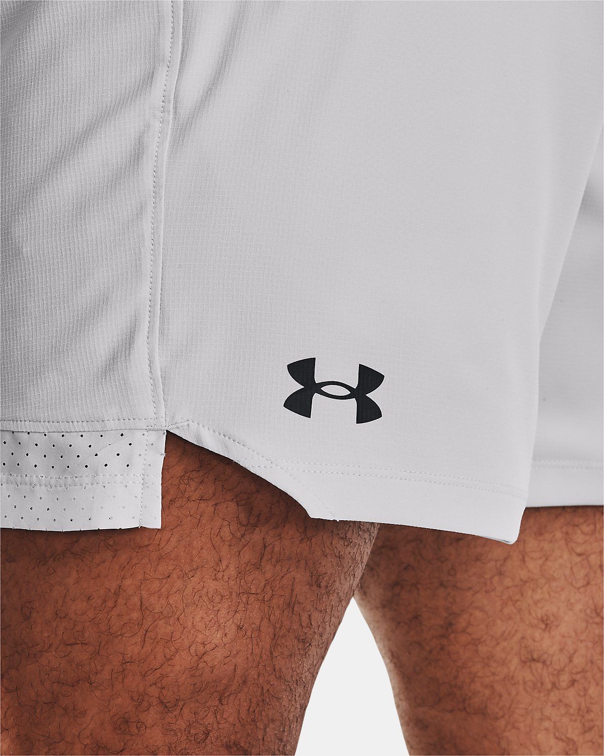 언더아머(UNDERARMOUR) 남성 UA 배니시 우븐 6인치 쇼츠1373718-014