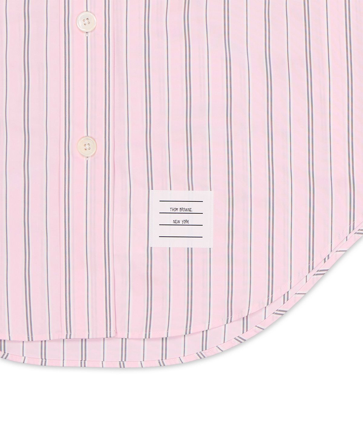 톰 브라운(THOM BROWNE) 와이드 헤어라인 스트라이프 얀 다이드 팝린 셀프 암밴드 오버사이즈 롱슬리브 포인트 칼라 셔츠 - 라이트 핑크 / FLL079OF1223680