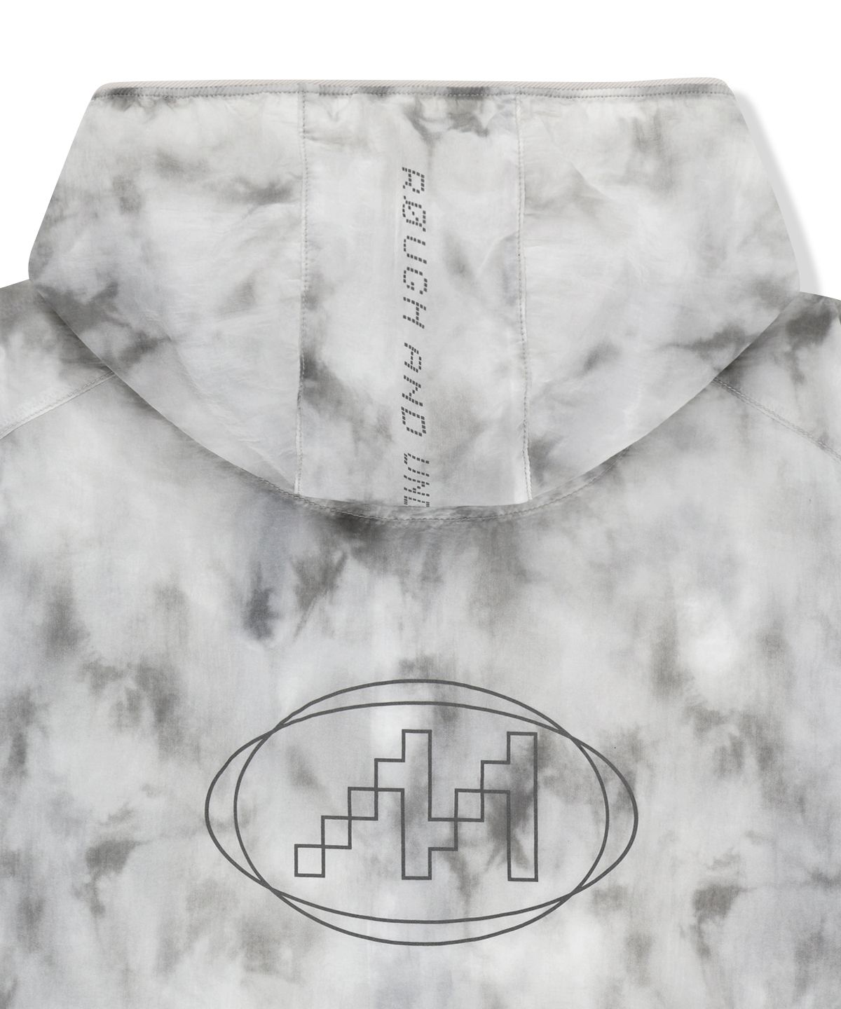 마뗑킴(MATIN KIM) MATIN PACE REFLECTIVE LOGO WINDBREAKER IN LIGHT GREY