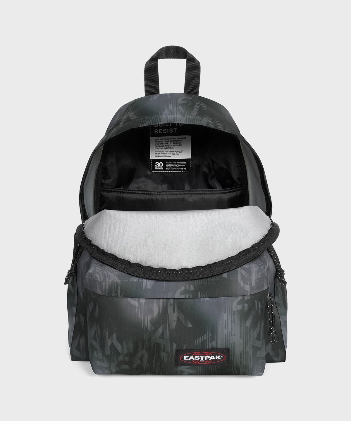 이스트팩(EASTPAK) 데이파커 Letter Dye Black