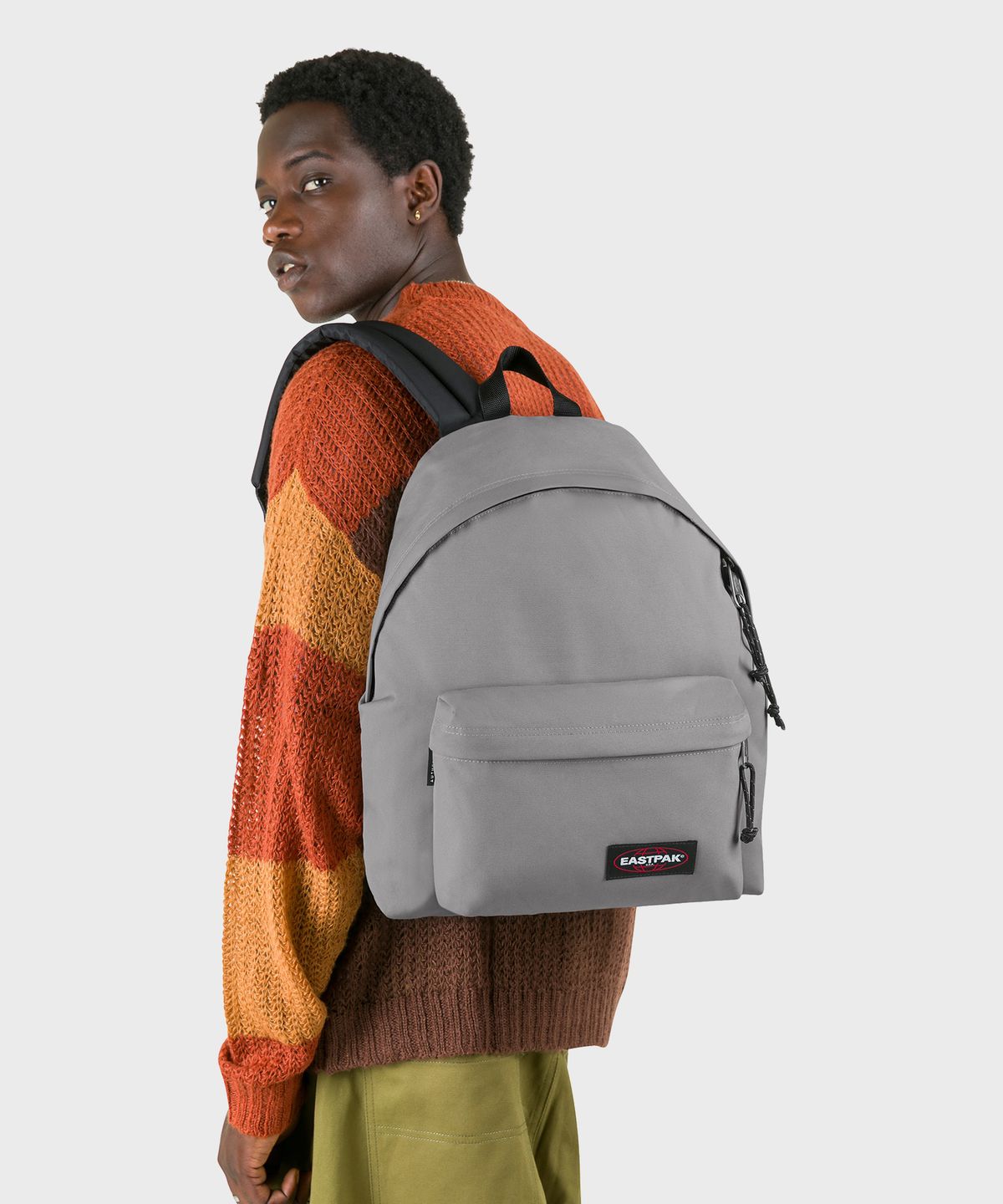 이스트팩(EASTPAK) 패디드파커 Pebble Grey