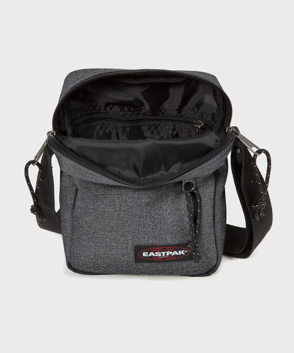 이스트팩(EASTPAK) 더원 Black Denim