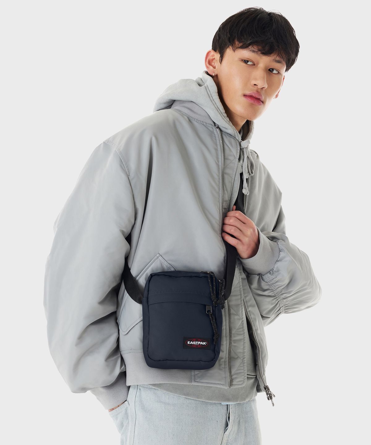 이스트팩(EASTPAK) 더원 Ultra Marine