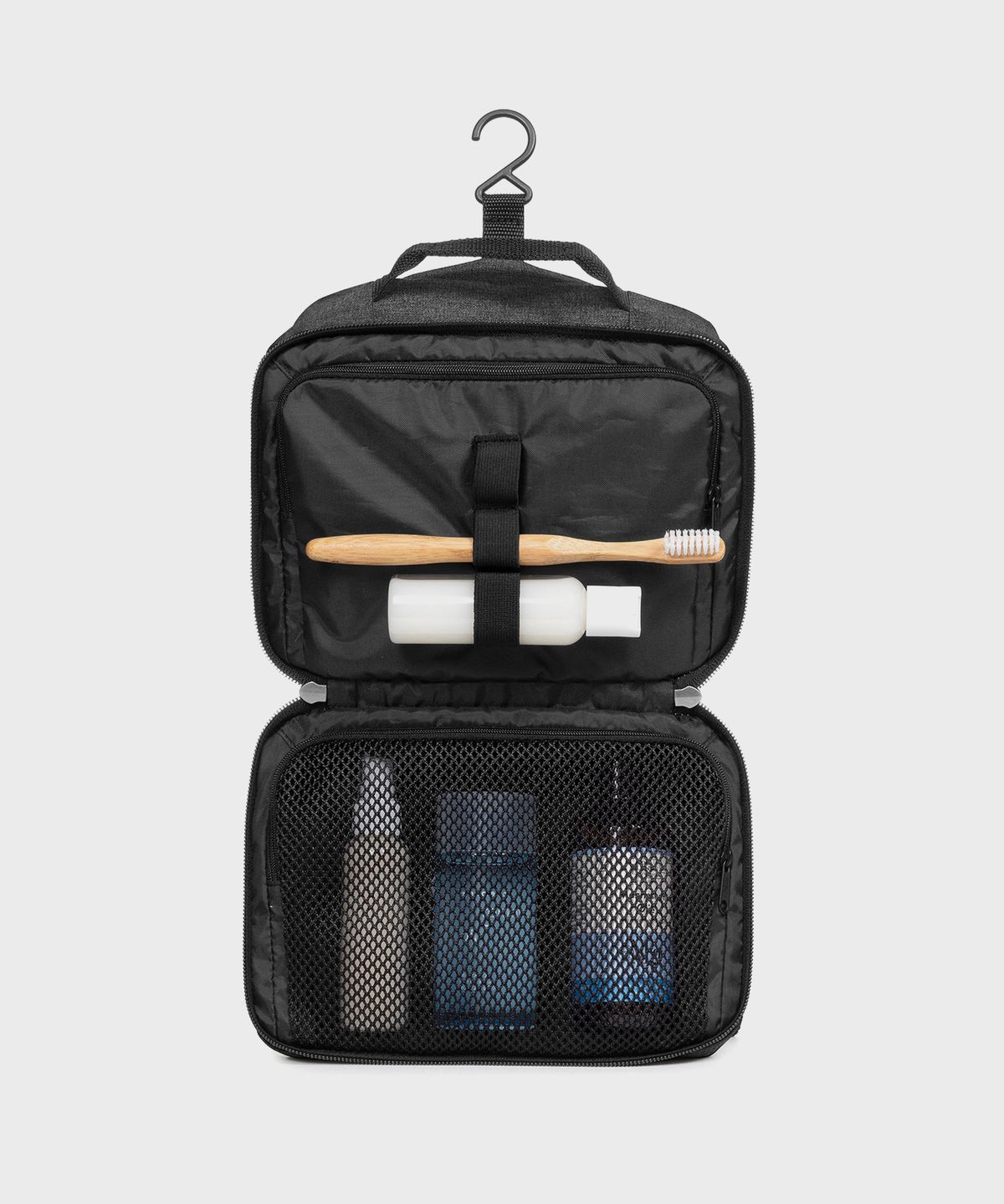 이스트팩(EASTPAK) 로드키트 Black Denim