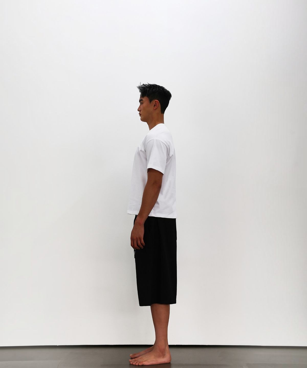 엑세스(XX) XX Back Slit Crop Over Short Sleeve T-shirt White