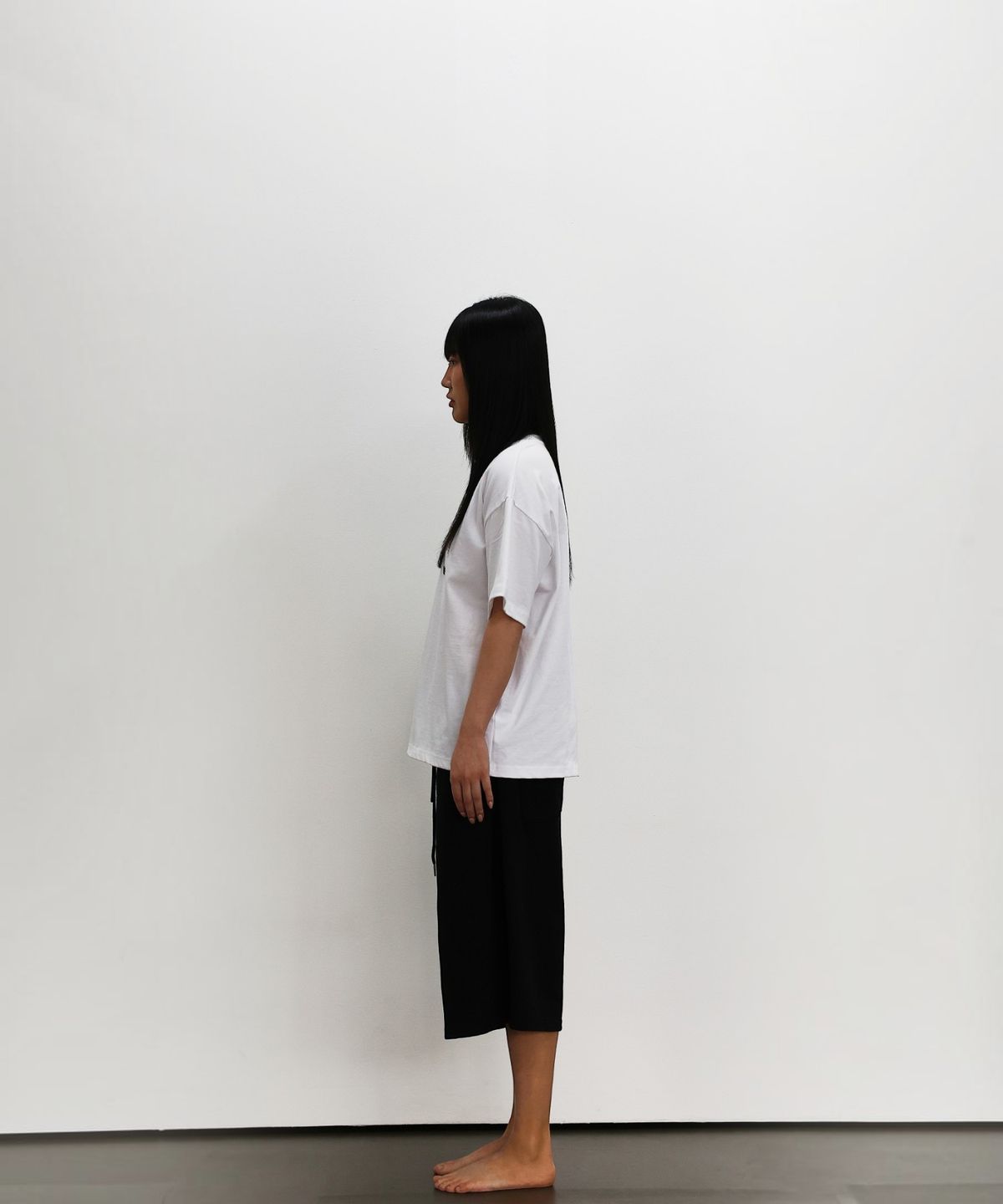 엑세스(XX) XX Back Slit Crop Over Short Sleeve T-shirt White